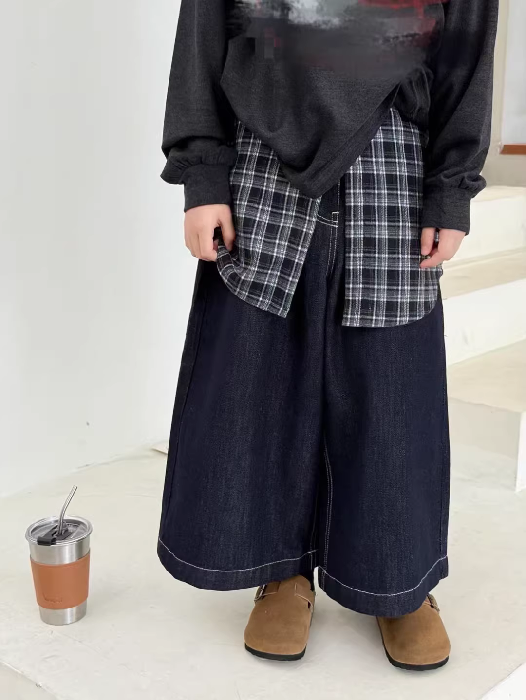 Váy rời cho bé gái, quần jean ống thẳng, quần ống rộng mùa thu, quần thường ngày cho trẻ em, quần thời trang đa năng và phong cách