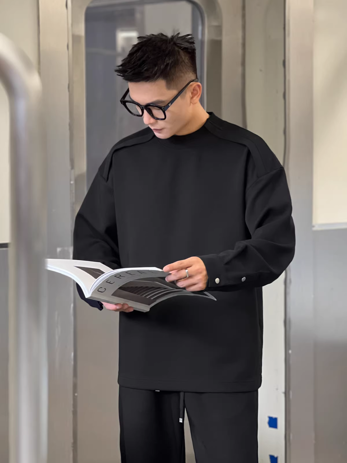 Áo len nam dài tay cao cấp mùa thu số 22 thiết kế áo len nam dài tay có vai rộng vừa vặn