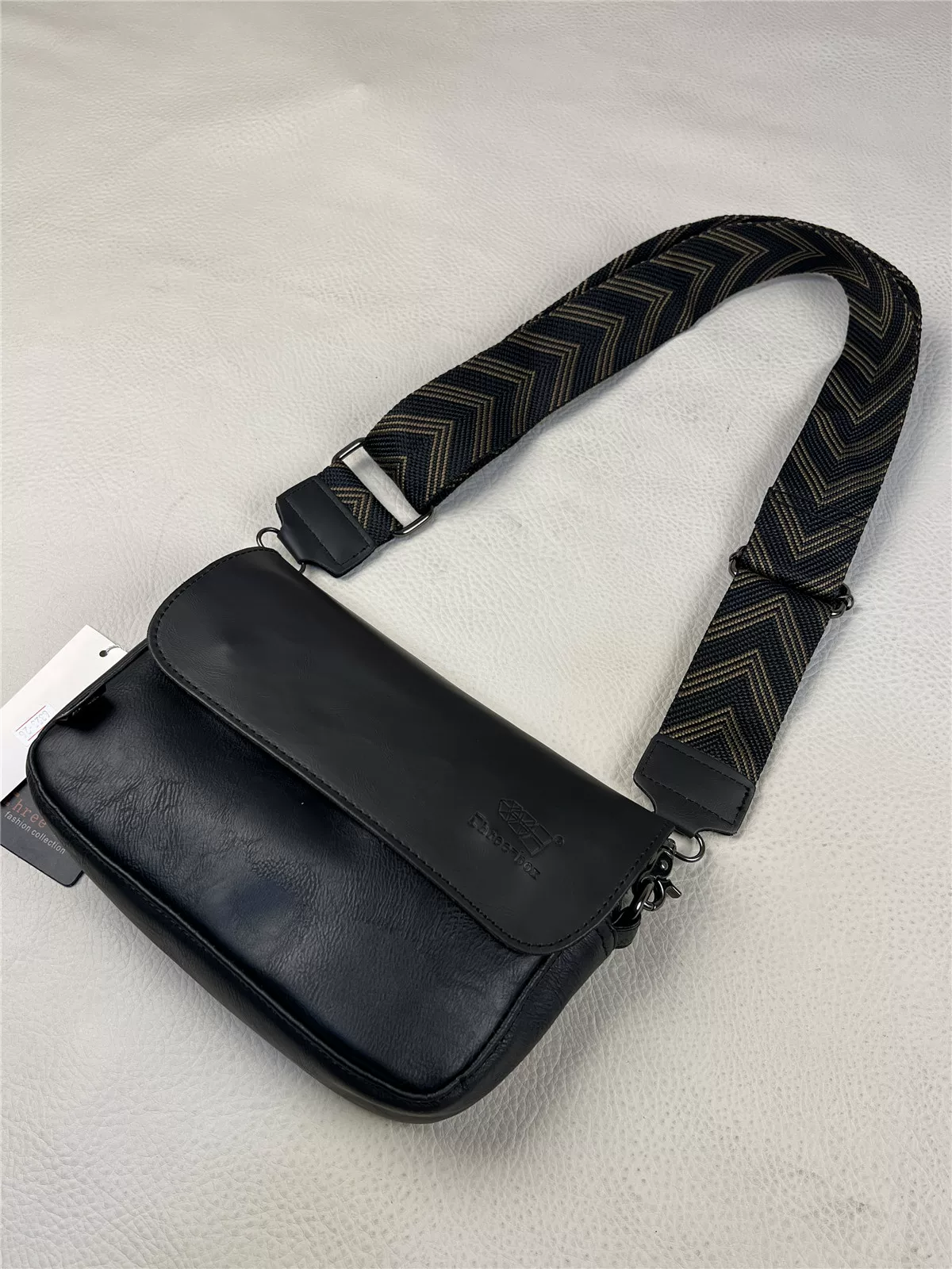 Túi nam ba ngăn mới năm 2025, túi đeo vai nam, túi đeo chéo, túi mini retro thời trang nữ, ba lô nhỏ