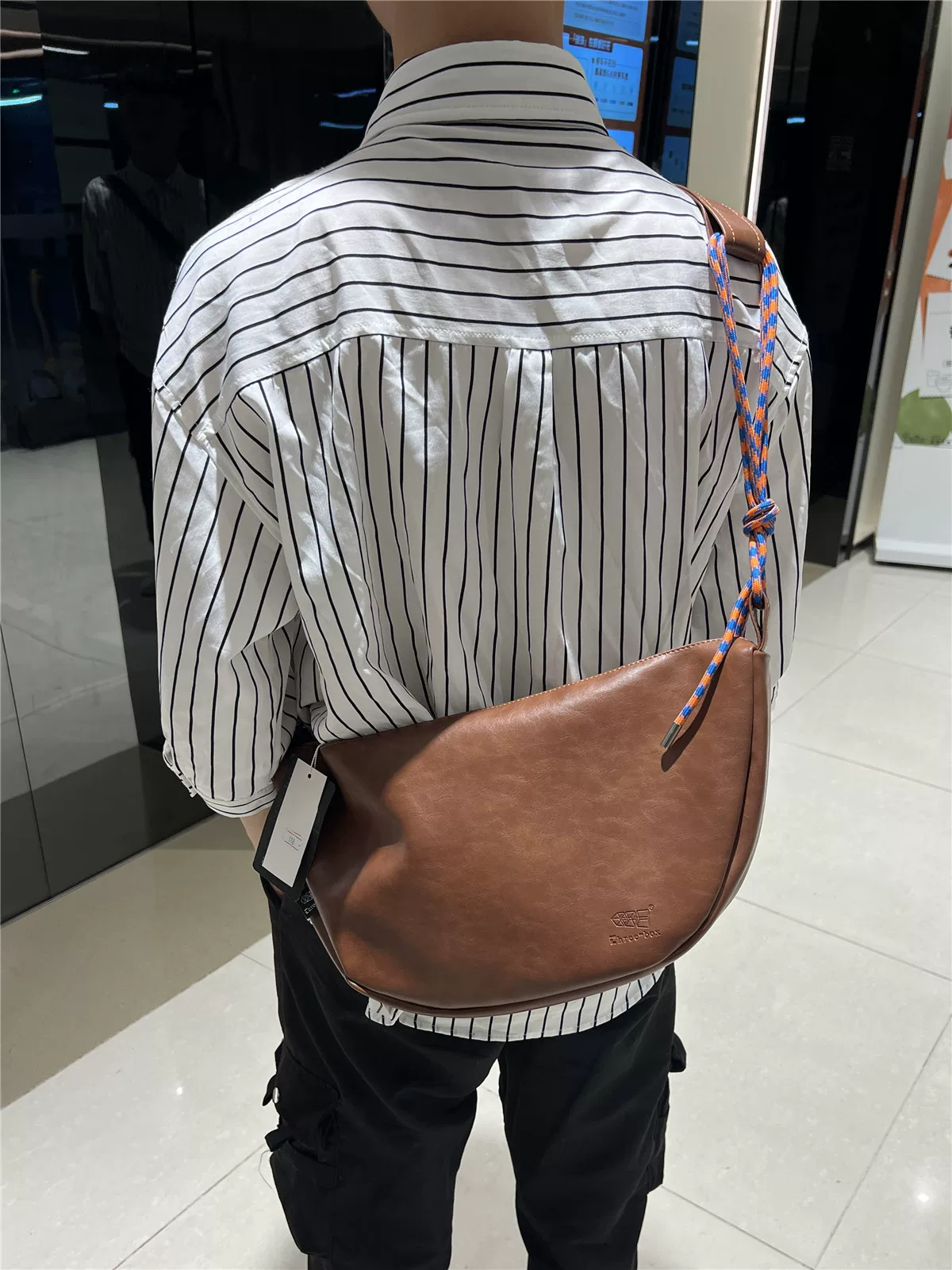 Túi đeo chéo dây thừng thời thượng Nhật Bản và Hàn Quốc 2024, túi đeo vai đơn kiểu mới, túi thể thao hình bánh bao, ba lô đi xe máy