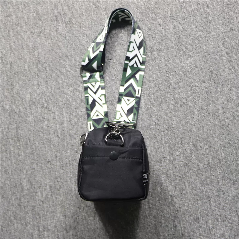 Túi đeo vai nam ba ngăn kiểu Hàn Quốc sọc sọc thời trang phong cách Nhật Bản và Hàn Quốc Túi đeo chéo unisex độc đáo