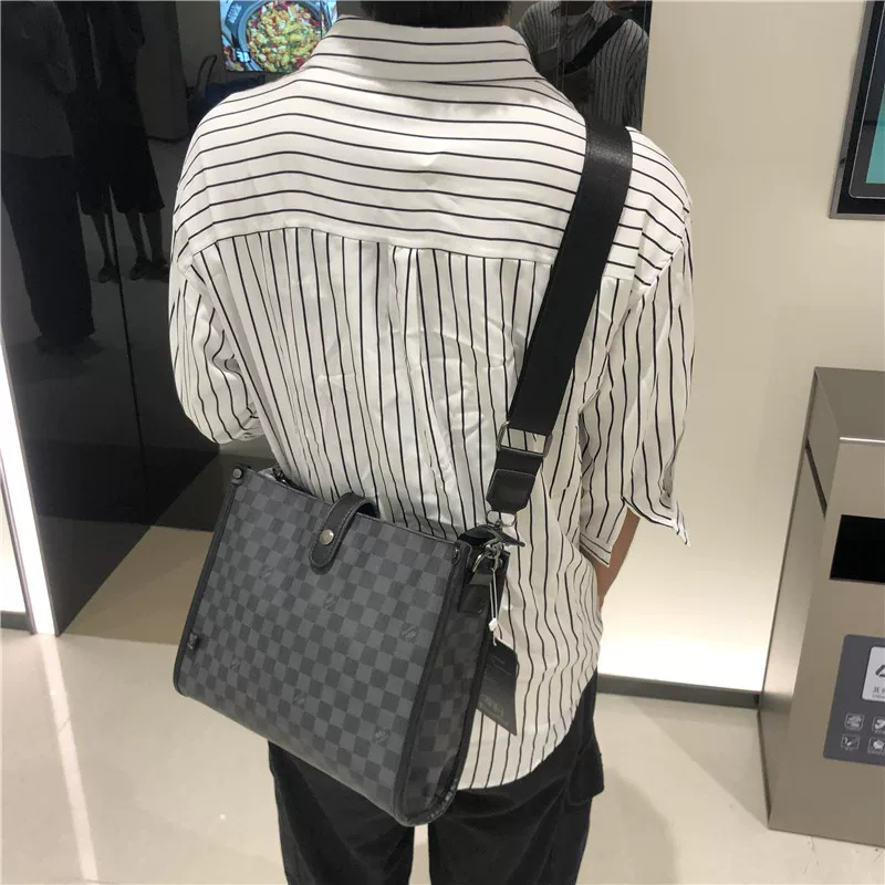 Túi đeo vai kẻ sọc thời trang dành cho nam giới ba ngăn túi đeo chéo thông thường Túi đeo chéo kẻ sọc Nhật Bản và Hàn Quốc Ba lô nam công sở kẻ sọc