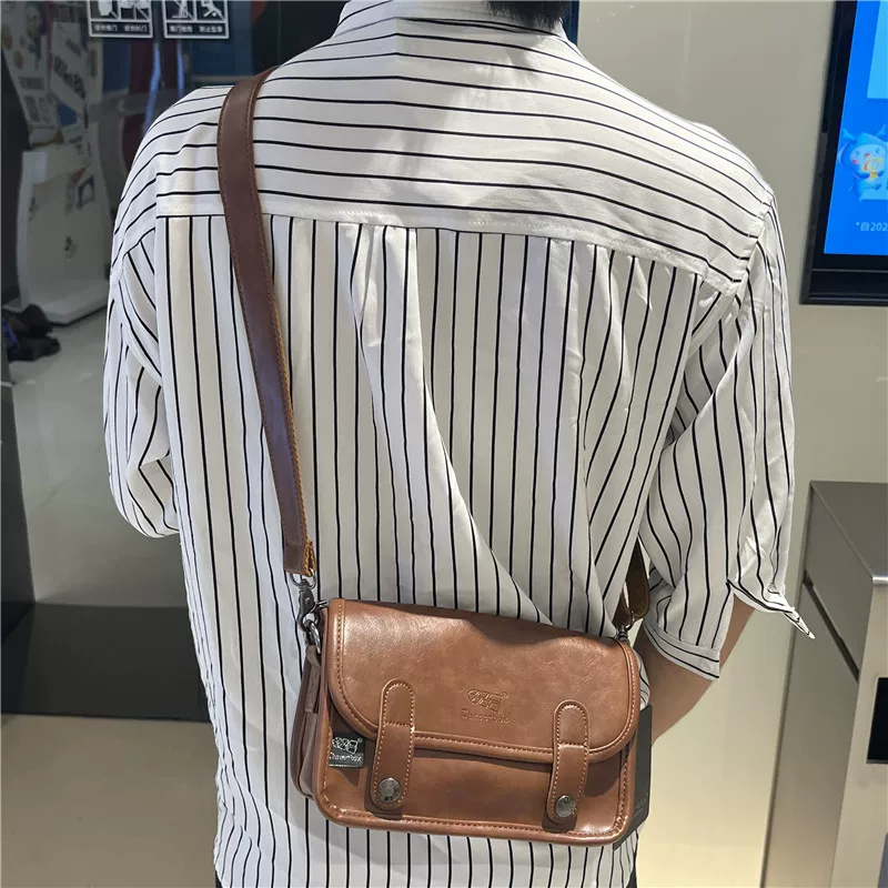 Ba hộp túi đeo vai kiểu hộp dành cho nam giới Hàn Quốc, túi đeo chéo nhỏ có nắp gập hợp thời trang của Nhật Bản và Hàn Quốc, túi đựng điện thoại đeo chéo phong cách đường phố