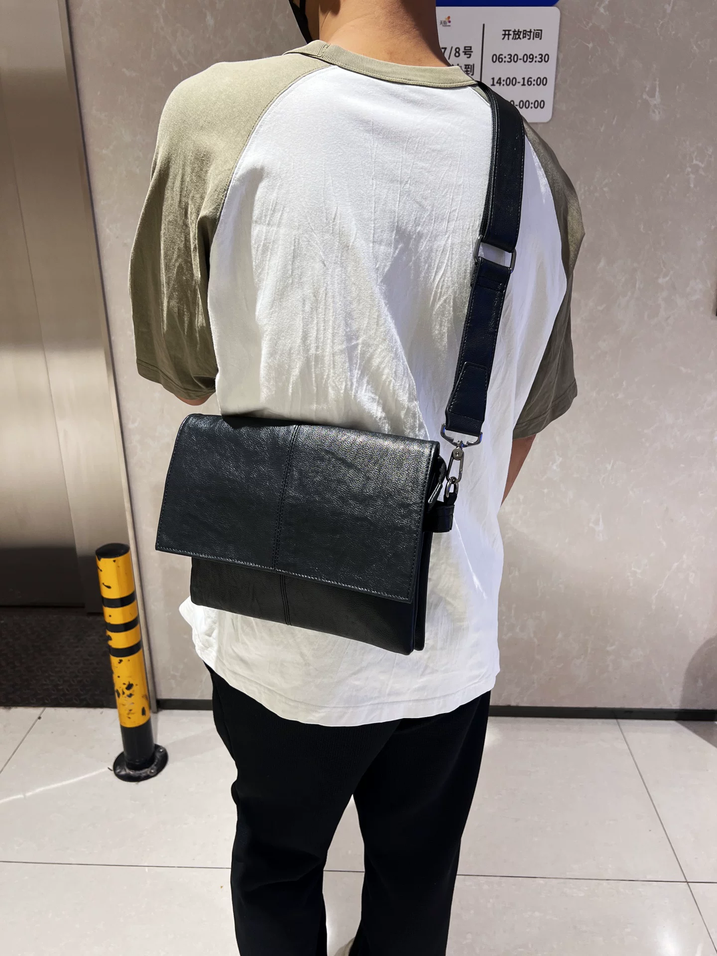 Túi đeo chéo nam da thật kiểu Hàn Quốc 2025, túi đeo vai thời trang công sở, túi cầm tay đa ngăn hợp thời trang, túi nữ