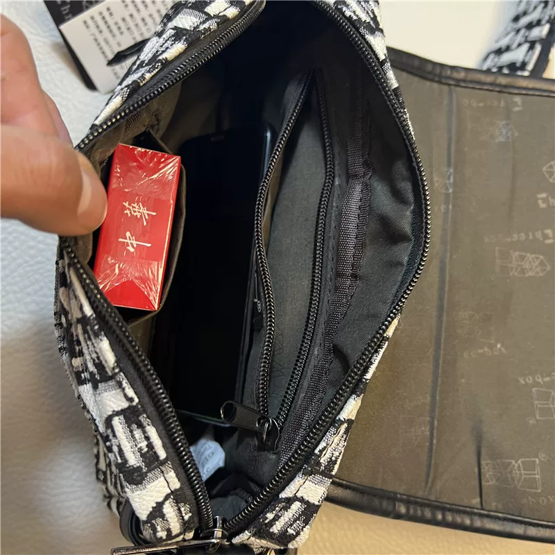 Túi đeo chéo nhỏ thời trang họa tiết răng cưa nữ 2025, túi đeo vai unisex kiểu Nhật Bản và Hàn Quốc, phối nơ kẻ caro, phong cách giản dị