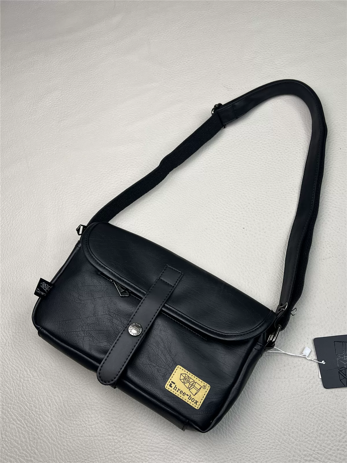 Túi đeo vai nam mới của Threebox, túi đeo chéo nhỏ phong cách Hàn Quốc hợp thời trang Trung Quốc, ba lô đựng điện thoại có khóa kiểu Nhật dành cho nữ