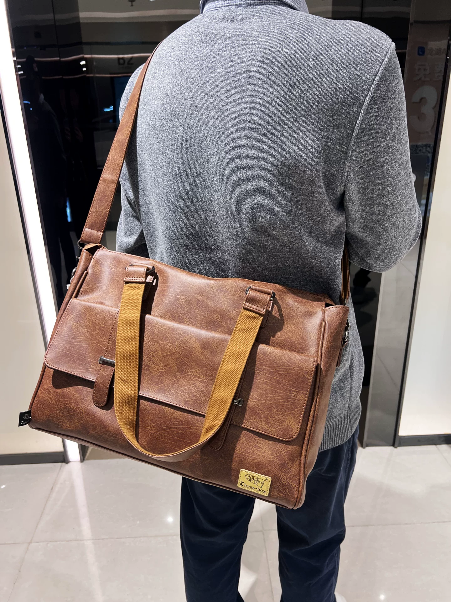 Túi tote dành cho giới trẻ 2026 dành cho nam giới, Túi xách công sở, Túi đeo chéo, Ba lô du lịch thông thường, Cặp đựng máy tính 16inch