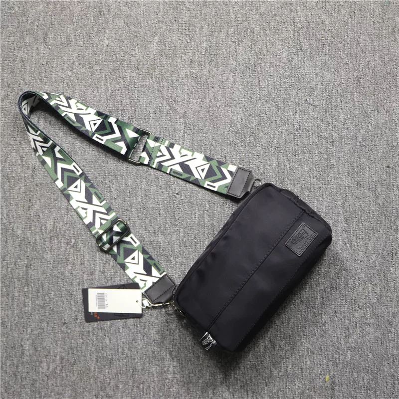 Túi đeo vai nam ba ngăn kiểu Hàn Quốc sọc sọc thời trang phong cách Nhật Bản và Hàn Quốc Túi đeo chéo unisex độc đáo