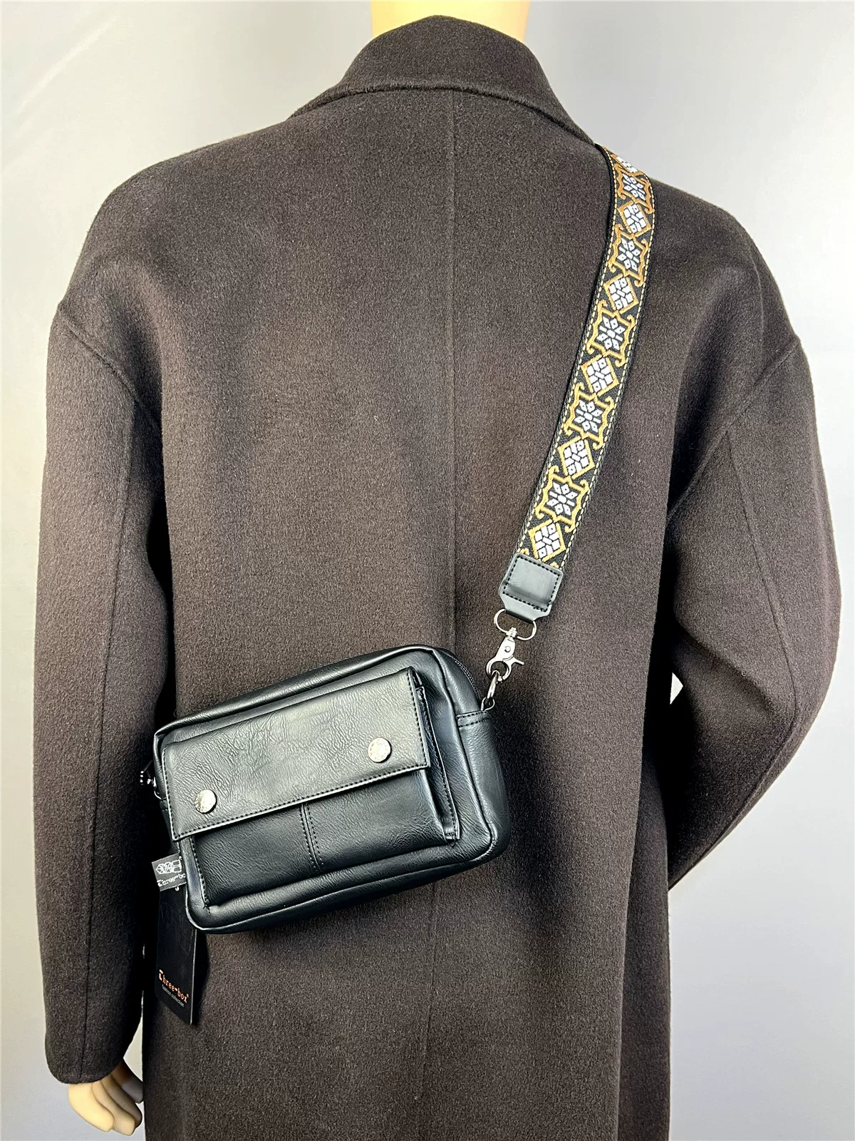 Threebox phong cách Nhật Bản và Hàn Quốc mới dành cho nam giới đầy màu sắc đa năng túi nhỏ đeo vai túi đựng điện thoại unisex ba lô da mềm