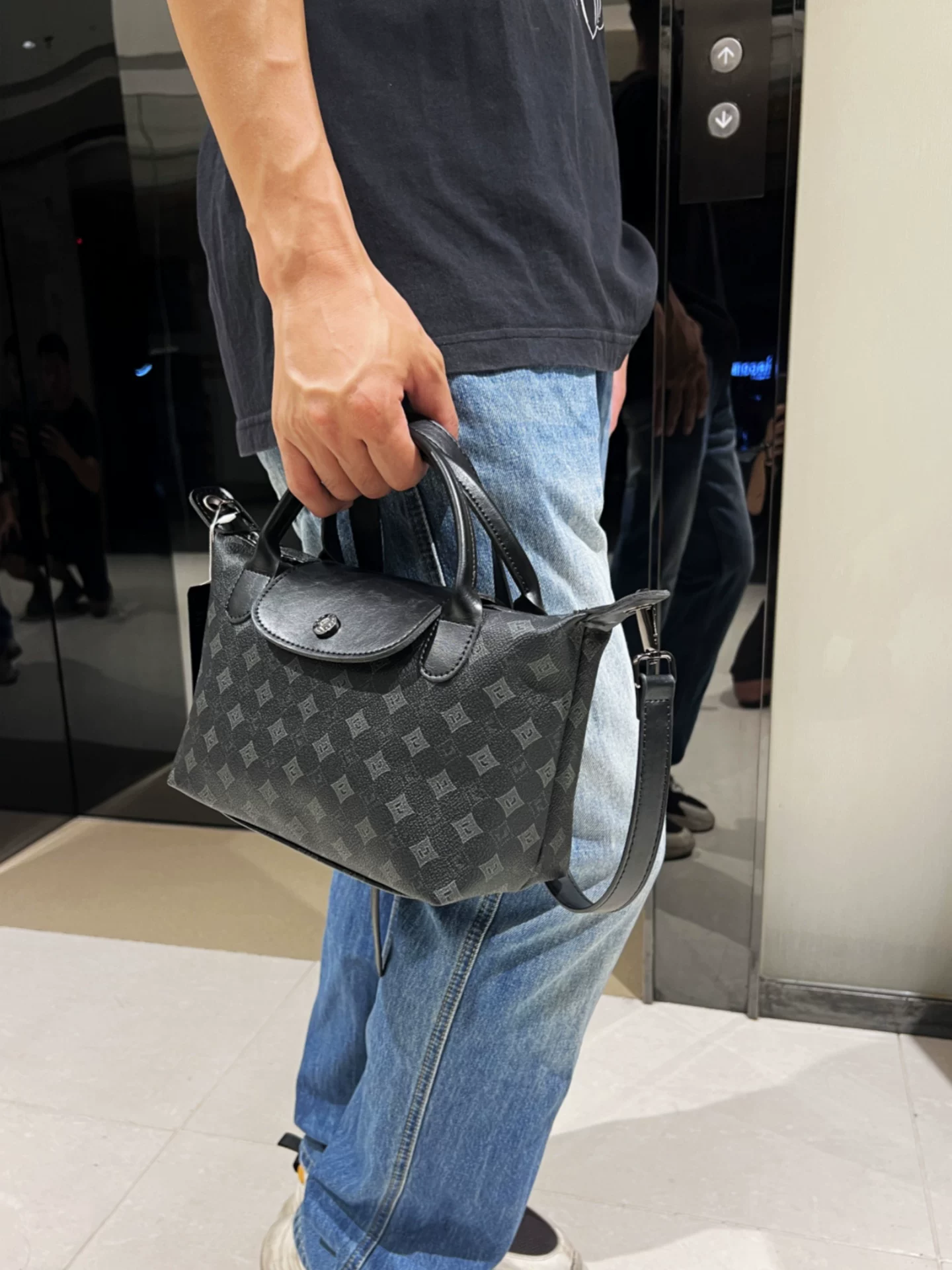 Túi đeo vai đa năng phong cách Nhật Bản và Hàn Quốc ba ngăn, túi đeo chéo có khóa dành cho nam và nữ, túi nhỏ hợp thời trang