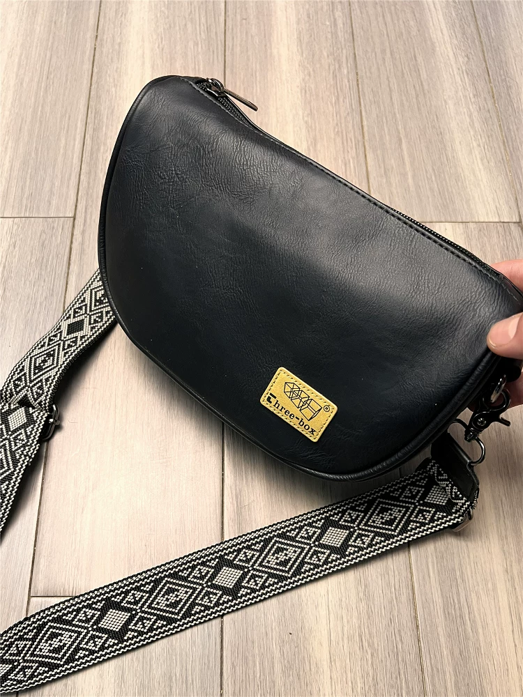 Ba hộp túi đeo chéo nam đơn giản kiểu Hàn Quốc mới, túi đeo vai kiểu bánh bao cổ điển, túi yên ngựa đi làm, túi xách nam.