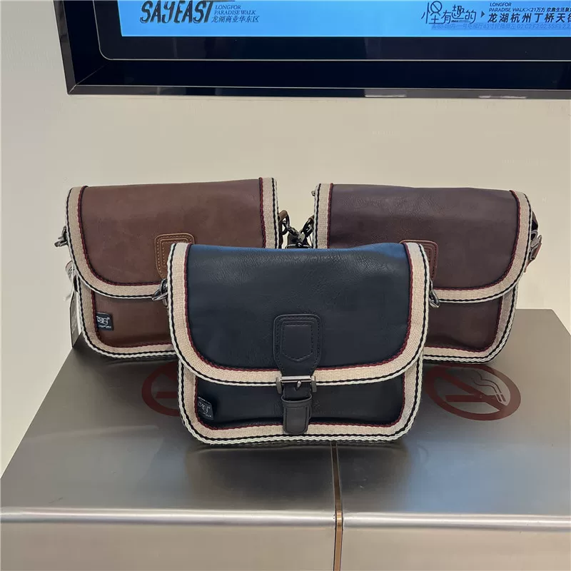 Túi đeo chéo nhỏ sọc thời trang Threebox dành cho nam giới, phong cách retro giản dị, túi đeo vai bằng da mềm kiểu Nhật Bản và Hàn Quốc có khóa, túi xách nữ