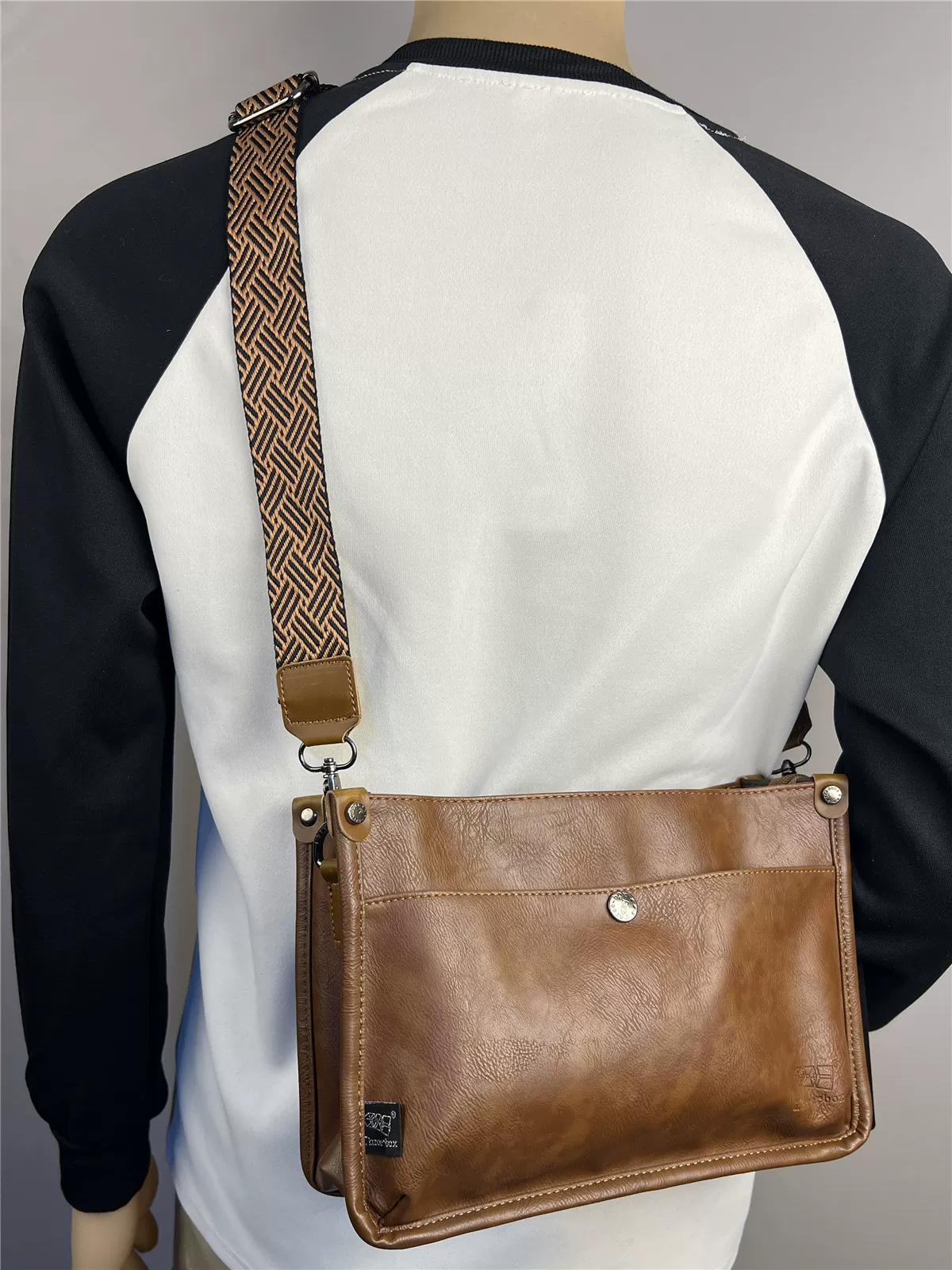 Túi đeo vai nam ba ngăn kiểu dáng đơn giản, đa năng, phong cách retro, thích hợp đi làm, đựng điện thoại, đeo chéo