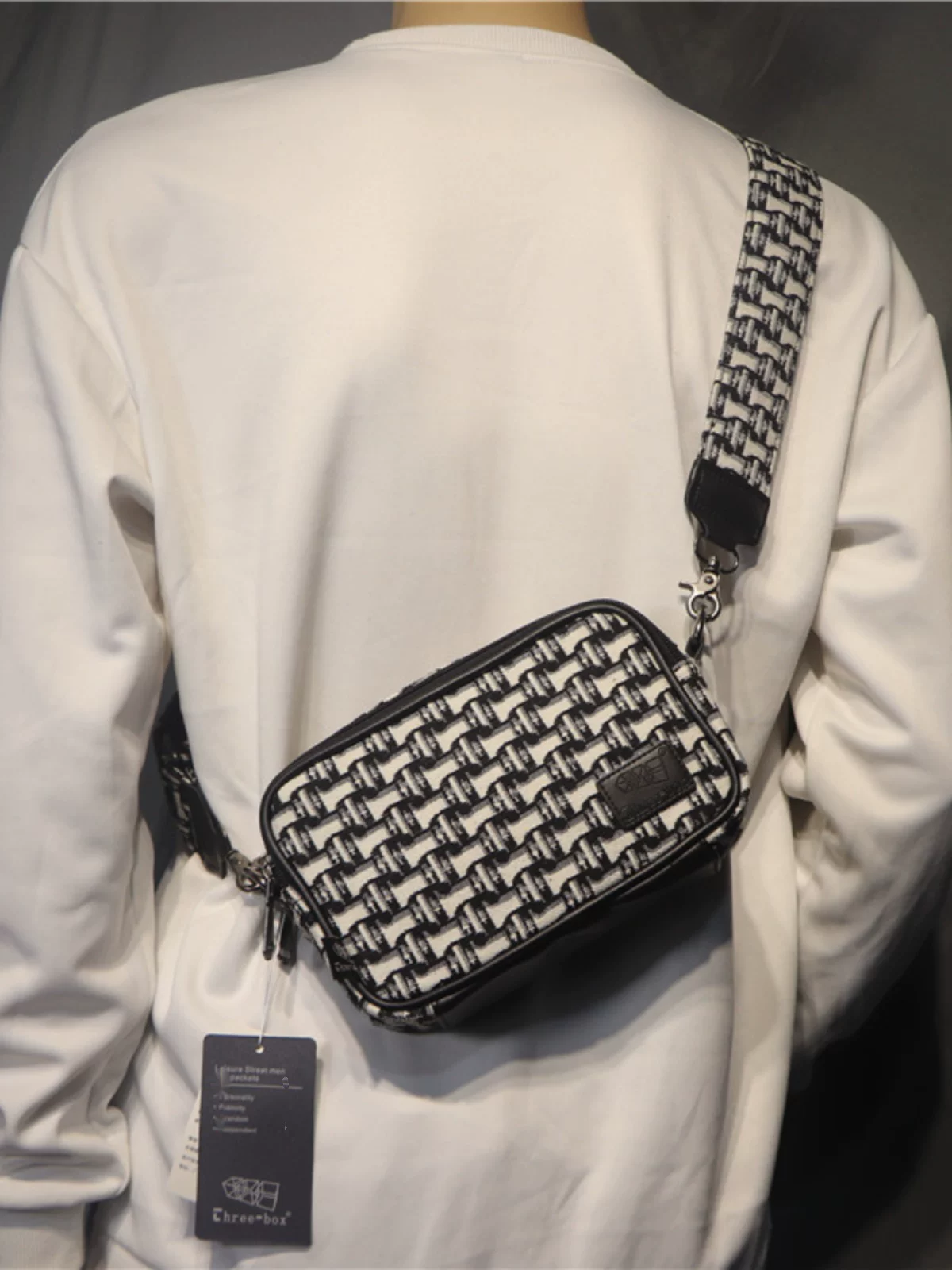 Threebox hợp thời trang thương hiệu thời trang nam vải kẻ sọc túi nhỏ thời trang phong cách Nhật Bản unisex đeo vai túi đeo chéo điện thoại