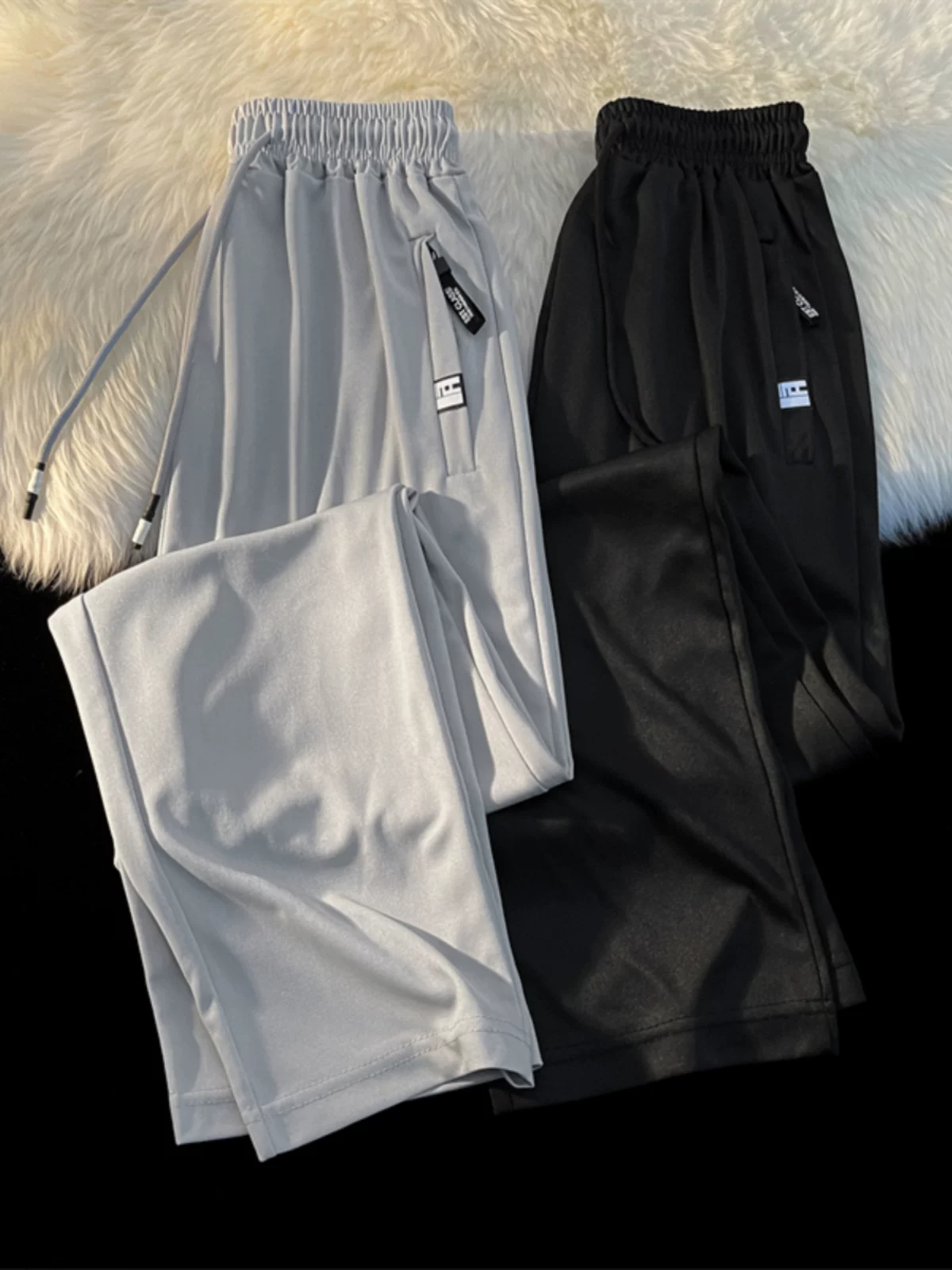 Quần nam thường ngày có túi khóa kéo, dáng rộng mùa xuân thu, quần jogger phong cách Hồng Kông, quần thể thao đa năng hợp thời trang.