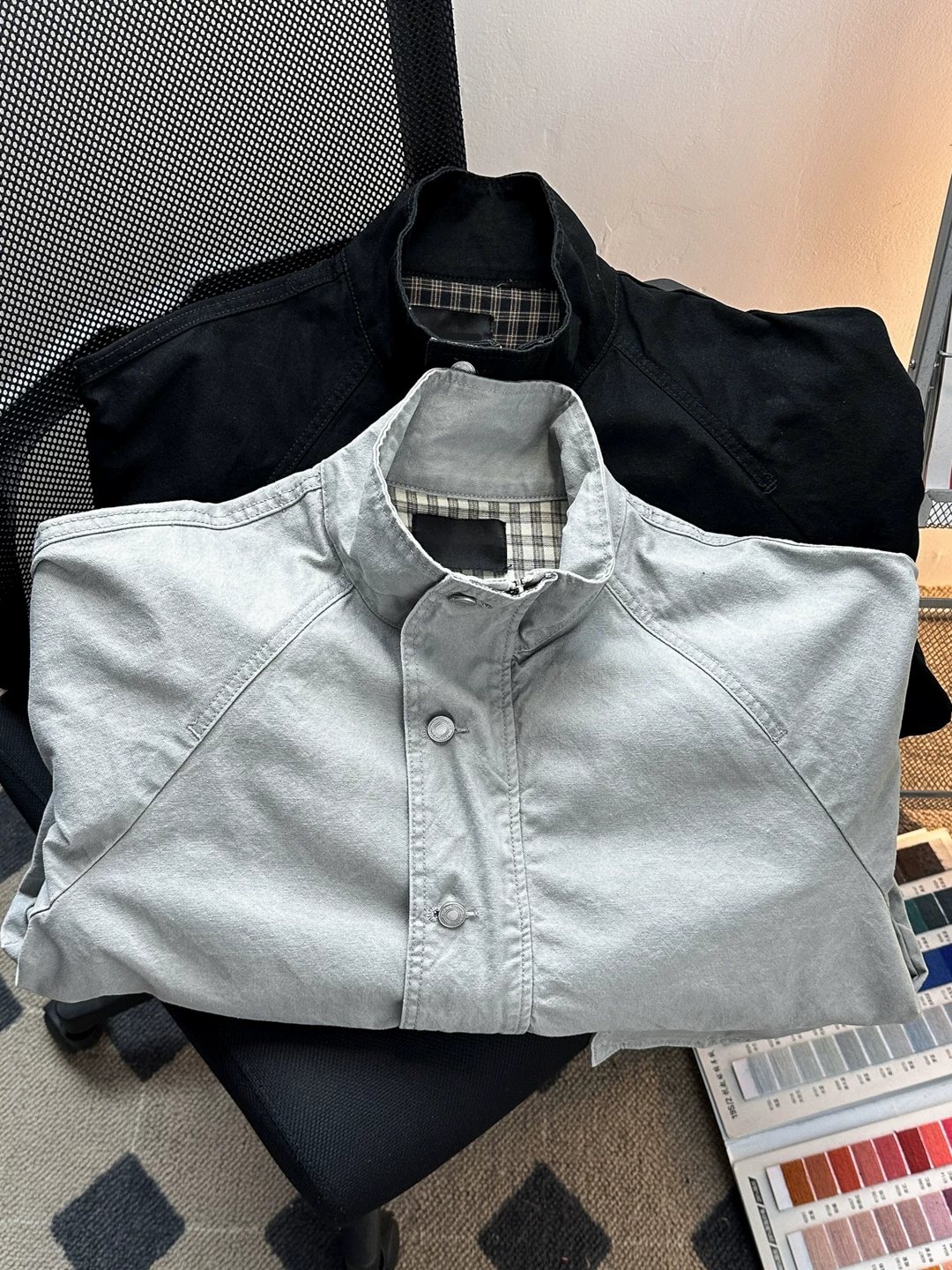 Áo khoác houndstooth dày dặn đã qua xử lý giặt cho nam, áo khoác casual cleanfit hợp thời trang mùa thu, áo cổ đứng phong cách retro Mỹ.
