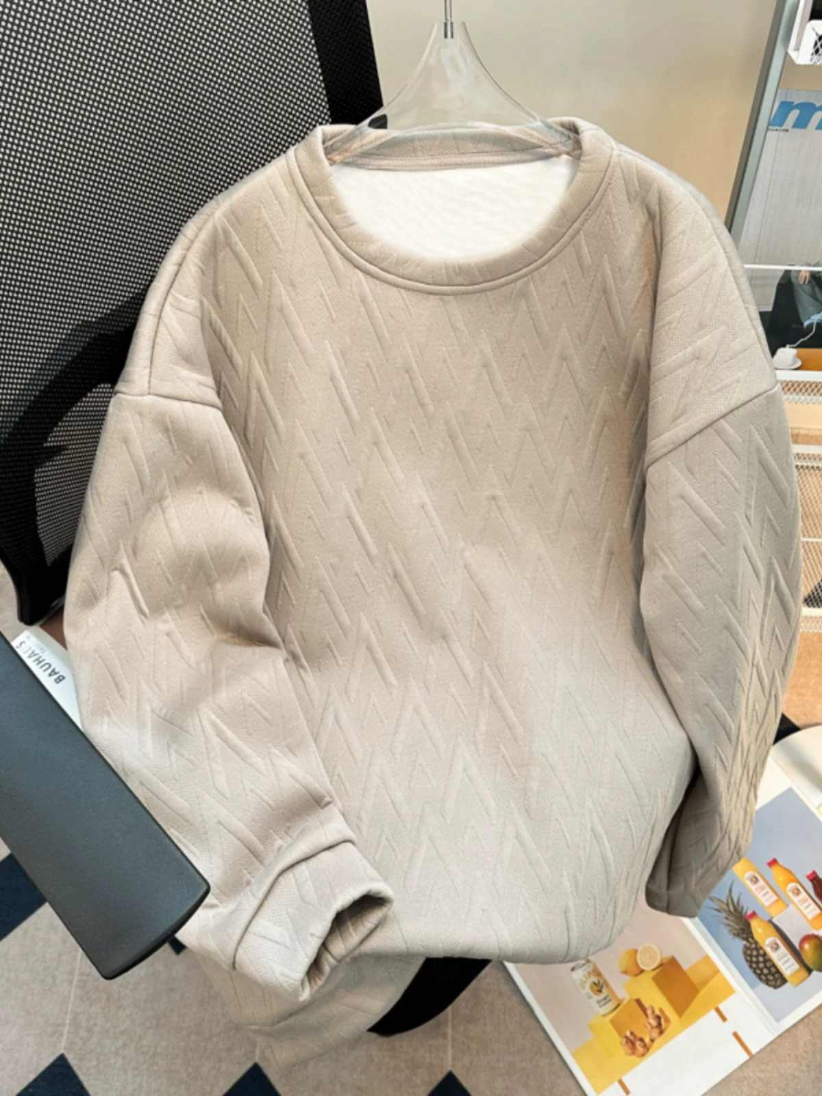 Áo nỉ jacquard hợp thời trang mùa xuân thu dành cho nam, áo lót cổ tròn dáng rộng, áo khoác học sinh đa năng phong cách Hàn Quốc.