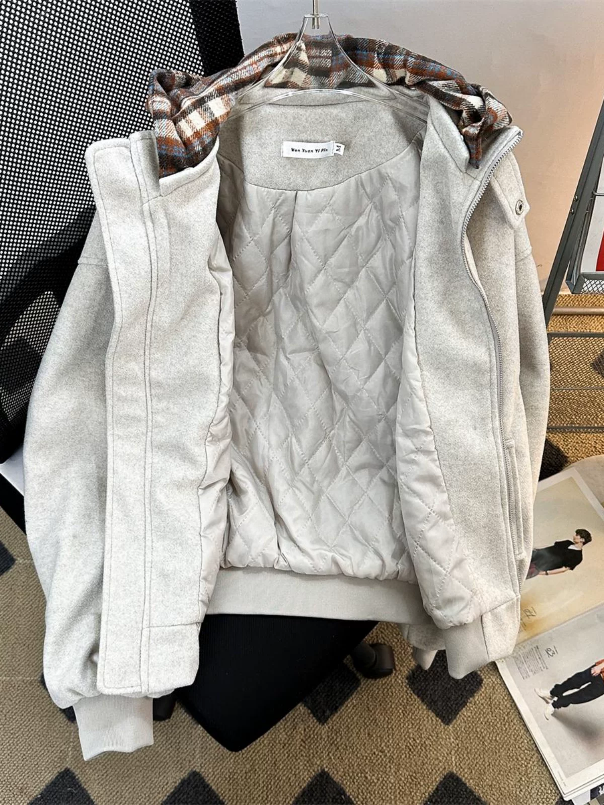 Áo khoác cotton có mũ trùm đầu kẻ sọc giả hai mảnh dành cho nam, áo khoác cotton dày phong cách Mỹ mùa thu đông, áo khoác len mát mẻ thương hiệu thời thượng.