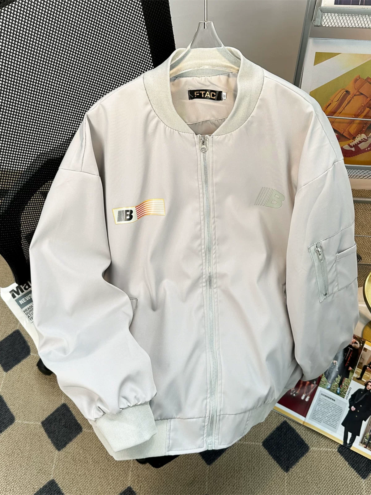 Áo khoác phi công phong cách Mỹ mùa đông dành cho nam, thương hiệu thời thượng, áo khoác cotton bóng chày thêu dày, áo khoác cotton cặp đôi dáng rộng.