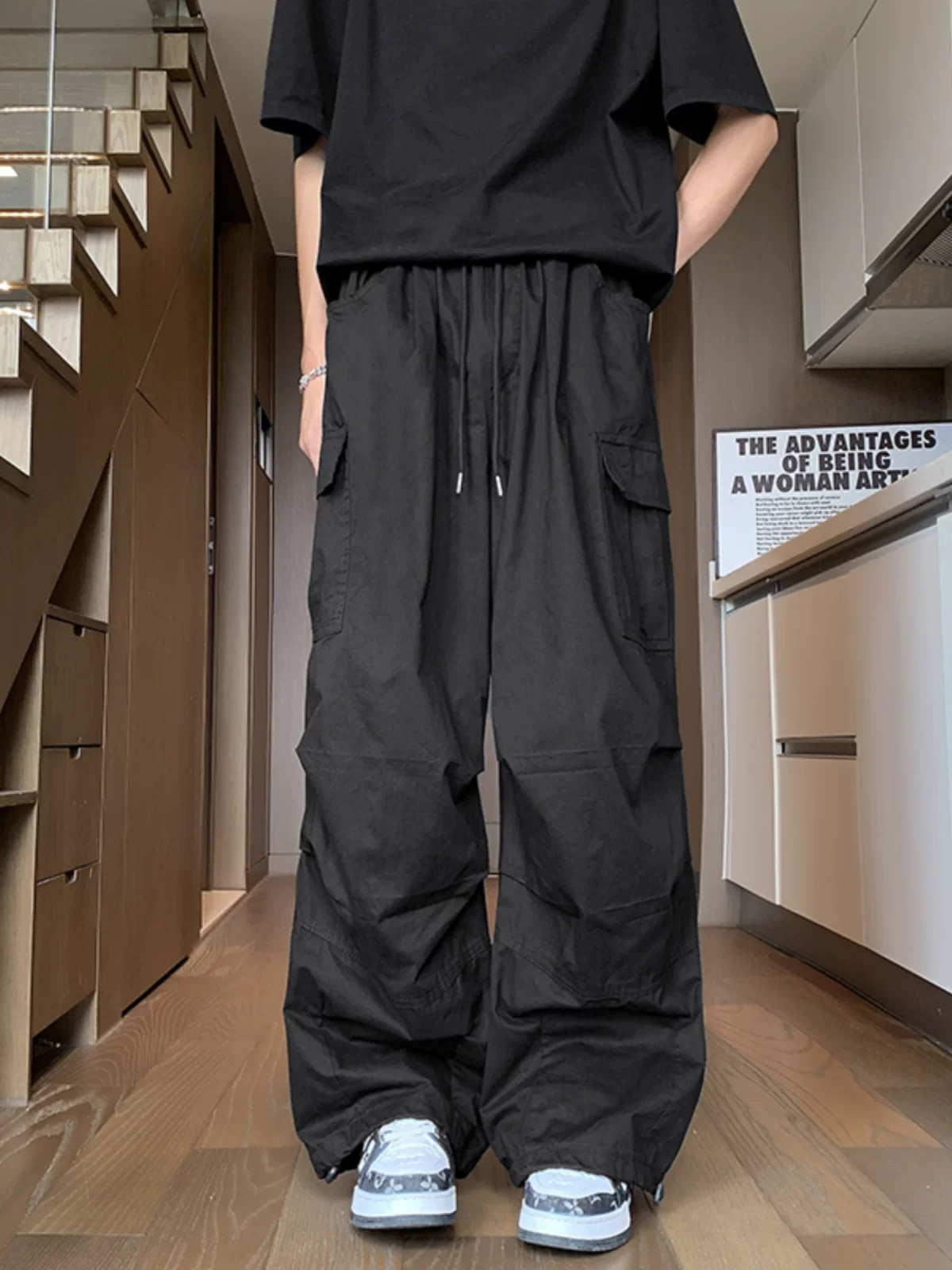 Quần thể thao hip-hop phong cách Mỹ thời thượng dành cho nam, quần cargo dù mỏng nhanh khô mùa hè, quần dài ống rộng thoải mái.