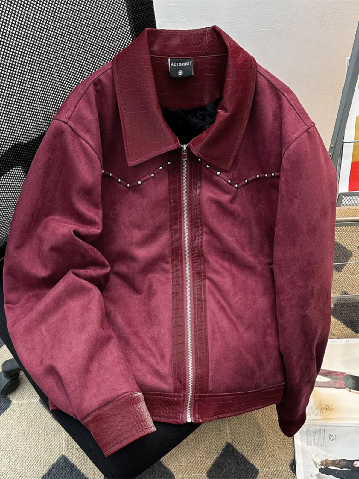 Áo khoác phi công kiểu Mỹ dành cho nam, áo khoác da PU dày dặn mùa xuân thu với thiết kế độc đáo và phối ghép, áo khoác da đôi.