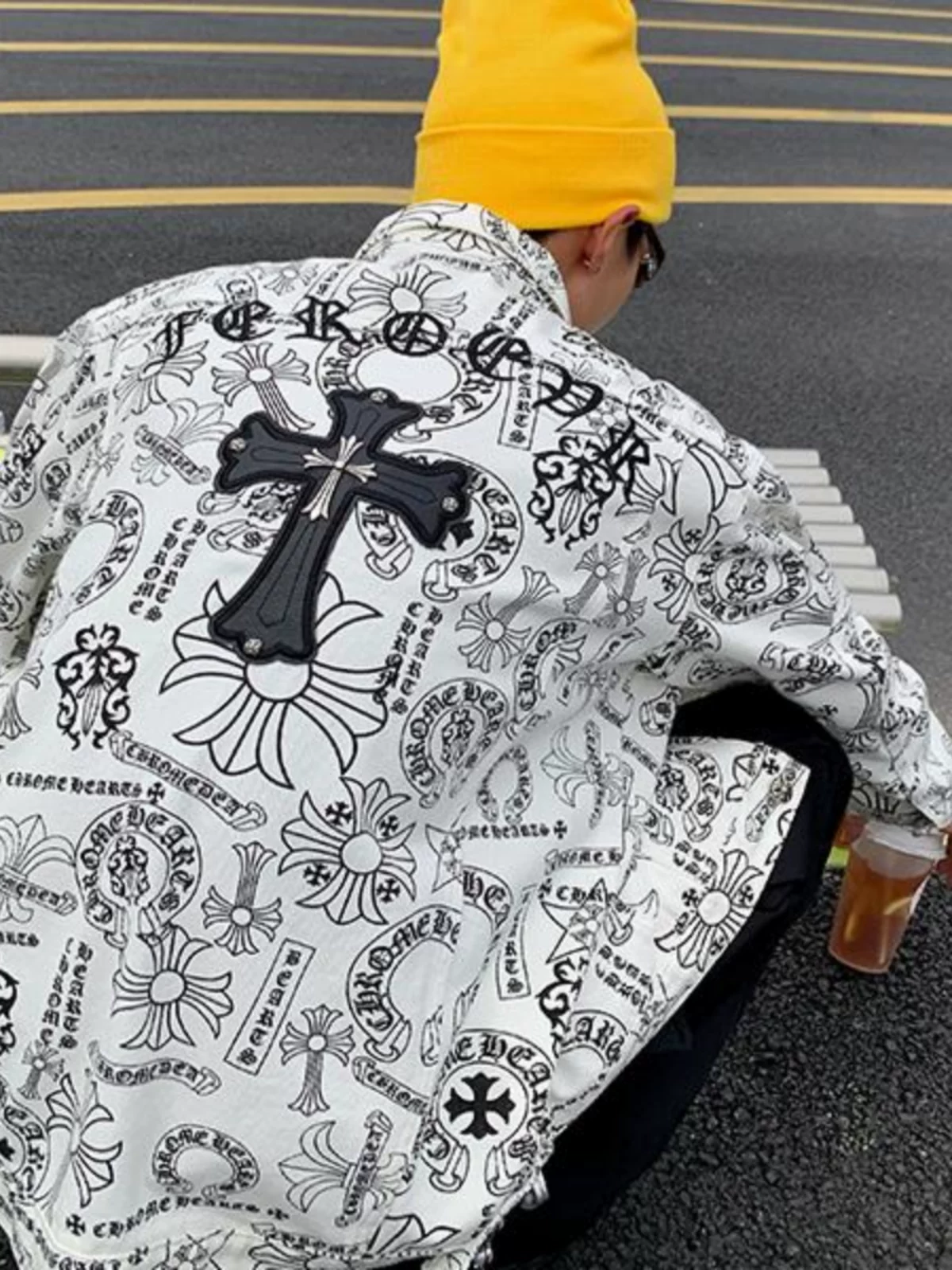 Áo khoác denim thêu họa tiết graffiti dành cho nam và nữ, áo kiểu dáng độc đáo, áo khoác phong cách Mỹ cổ điển hợp thời trang cho mùa xuân và mùa thu.