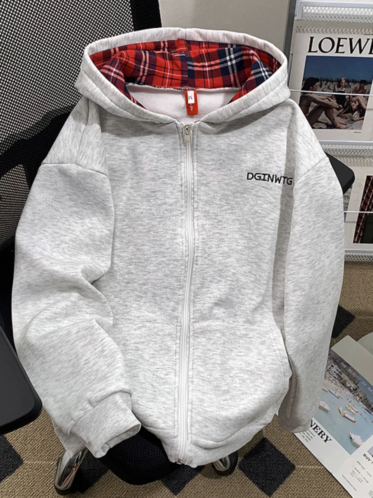 Áo khoác cardigan chắp vá kẻ sọc dành cho nam, áo nỉ dày có mũ lót lông cừu mùa thu đông, quần áo cặp đôi rộng rãi hợp thời trang theo phong cách Mỹ.