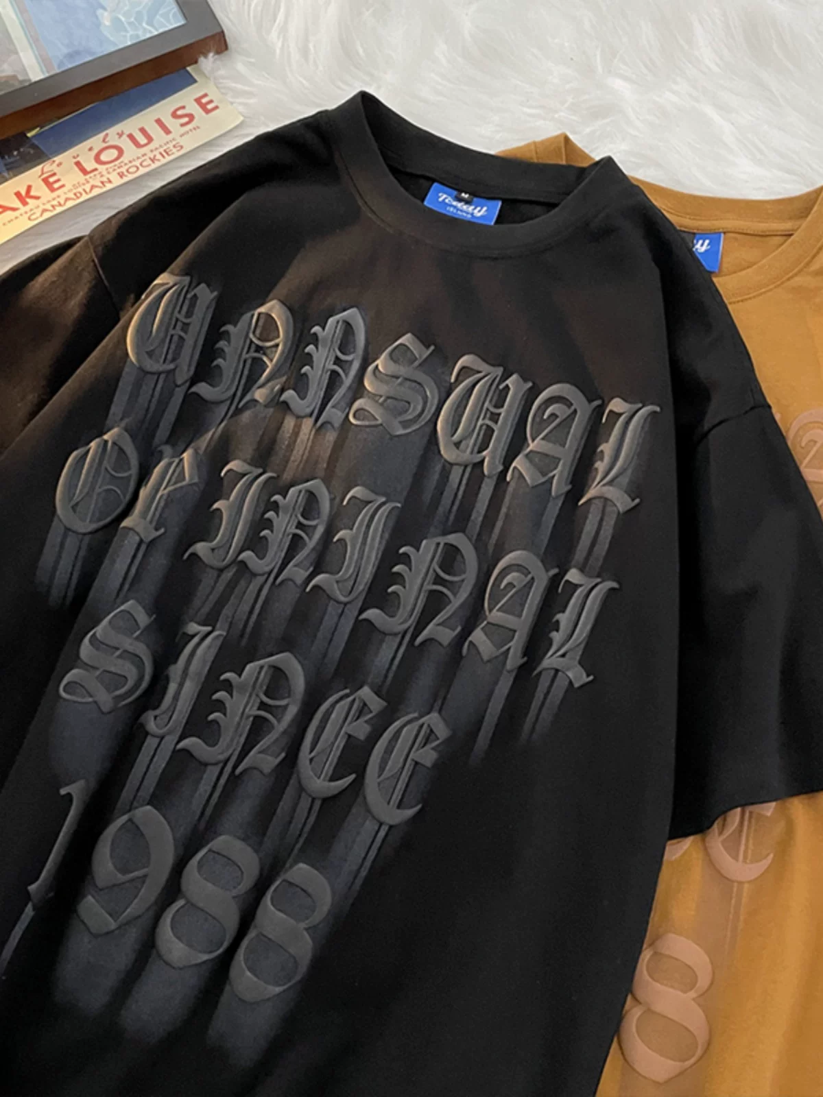 Áo thun ngắn tay in họa tiết, áo thun nam cặp đôi phong cách đường phố Mỹ rộng rãi, quần áo nửa tay mát mẻ hợp thời trang mùa hè.