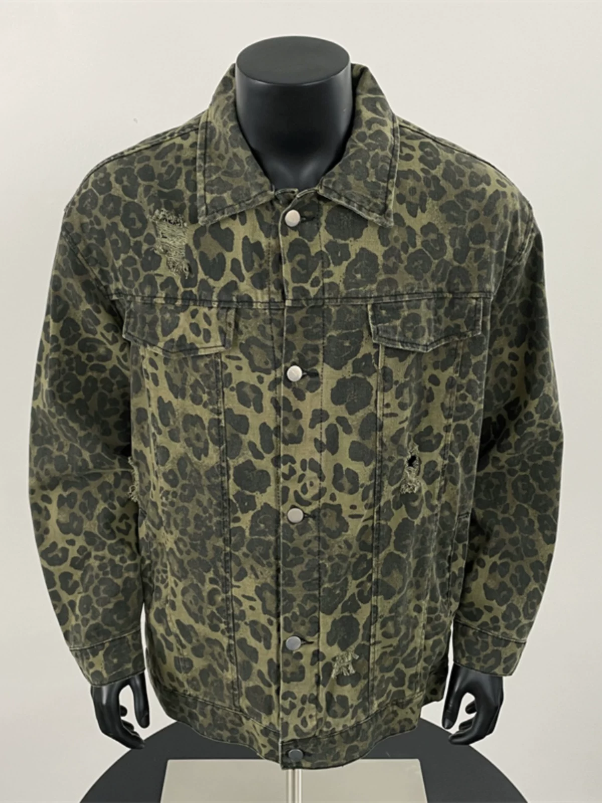 Áo khoác denim in họa tiết da báo hợp thời trang dành cho nam, mùa xuân, phong cách cao cấp, áo khoác công sở dáng rộng kiểu Mỹ.