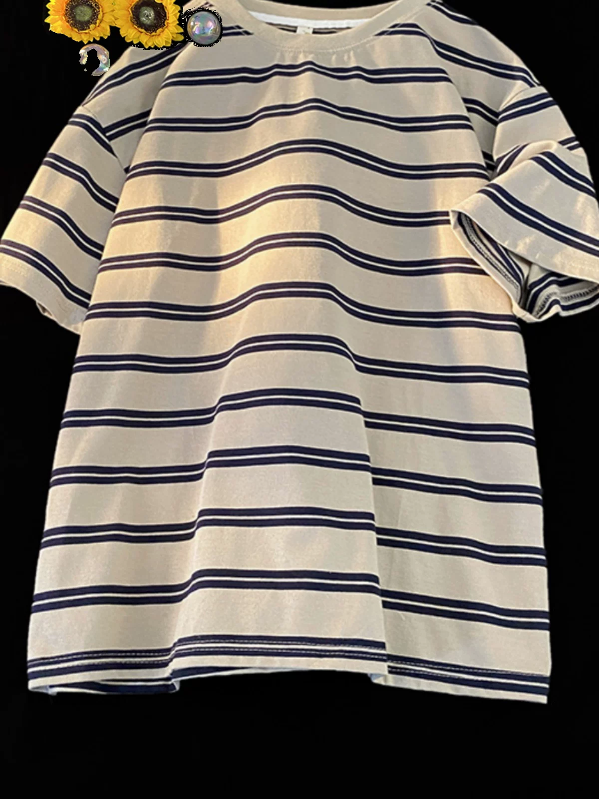 Áo thun kẻ sọc retro Mỹ dành cho nam, tay ngắn, chất liệu cotton dày dặn, dáng rộng, áo cặp đôi thời trang mùa hè đa năng.