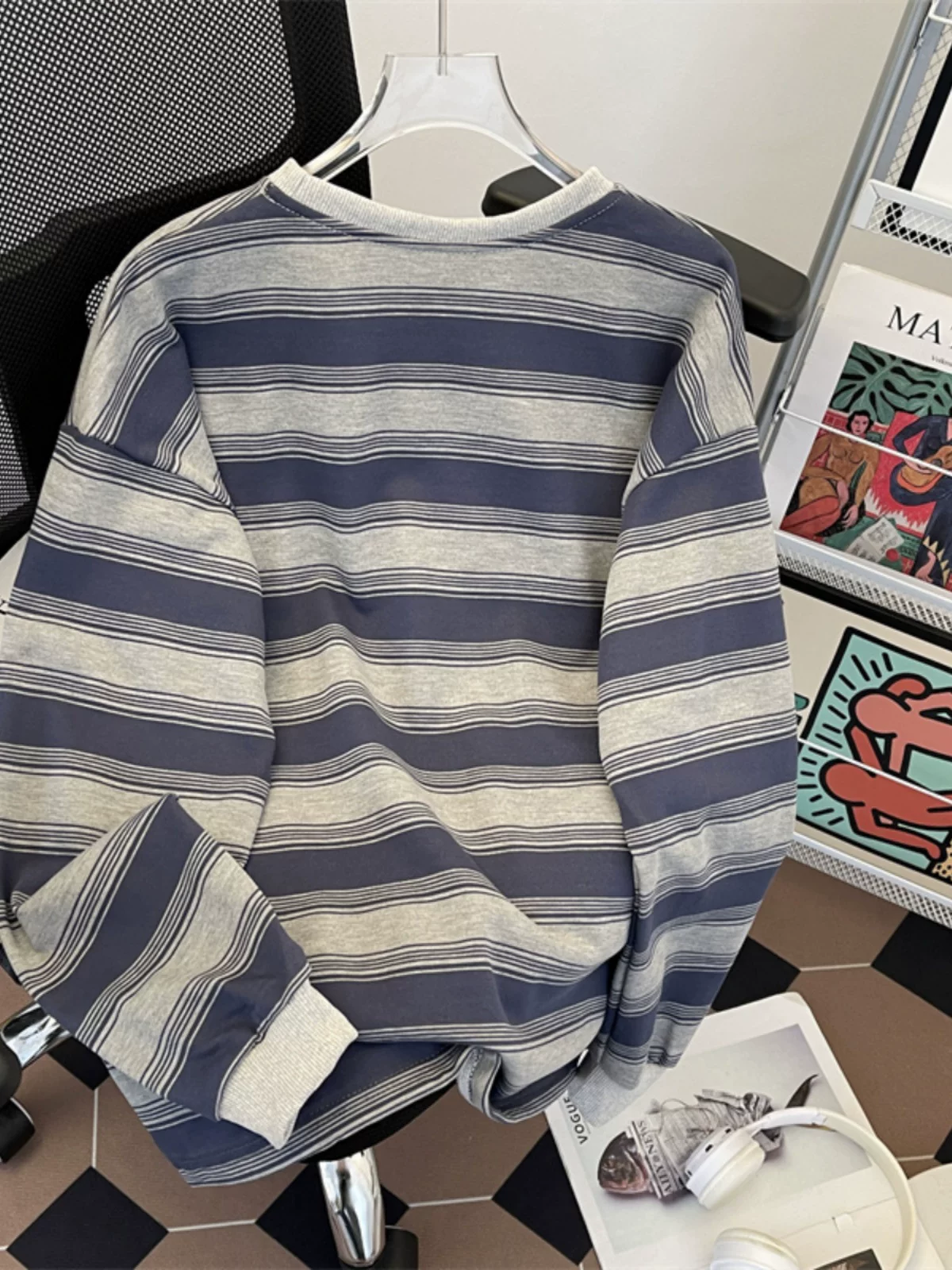 Áo nỉ sọc phối màu xuân thu dành cho nam, áo thun cotton nguyên chất dáng rộng, áo thun dài tay phong cách Mỹ cổ điển hợp thời trang.