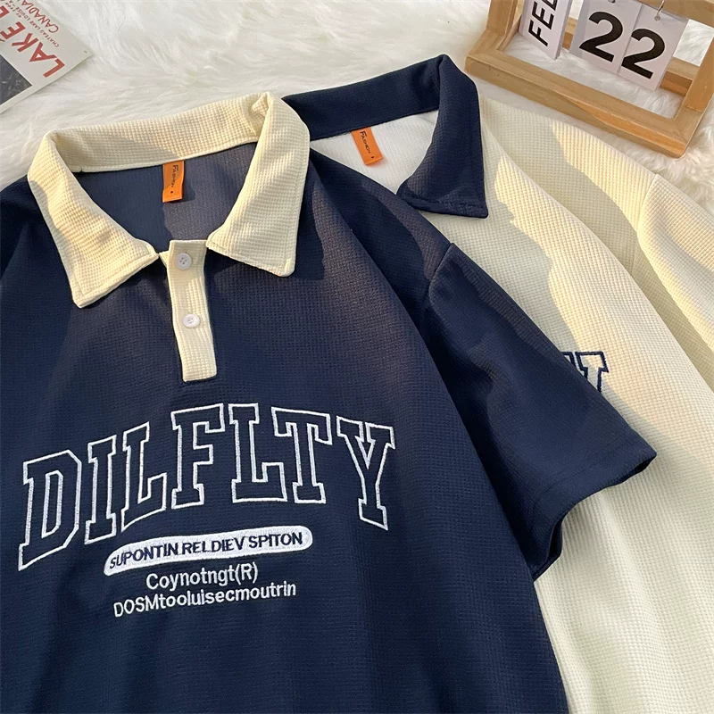 Áo polo retro Mỹ dành cho nam, tay ngắn, thương hiệu thời trang mùa hè, áo thun dệt kim waffle, dáng rộng, đa năng, phong cách cặp đôi, tay áo lửng.