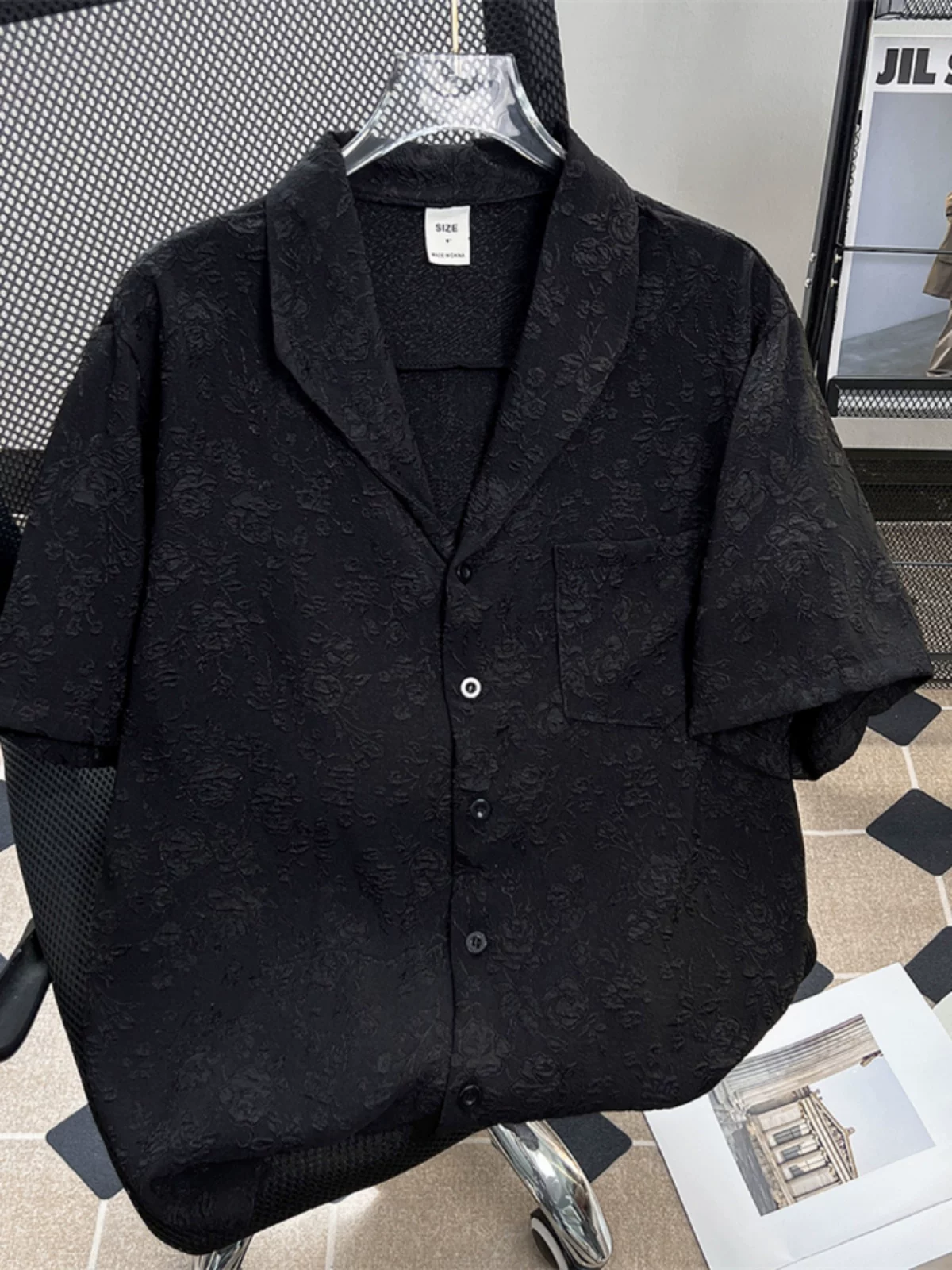 Áo sơ mi jacquard thông thường dành cho nam và nữ, tay ngắn, thiết kế độc đáo, dáng rộng, hợp thời trang mùa hè, áo khoác nửa tay sành điệu.