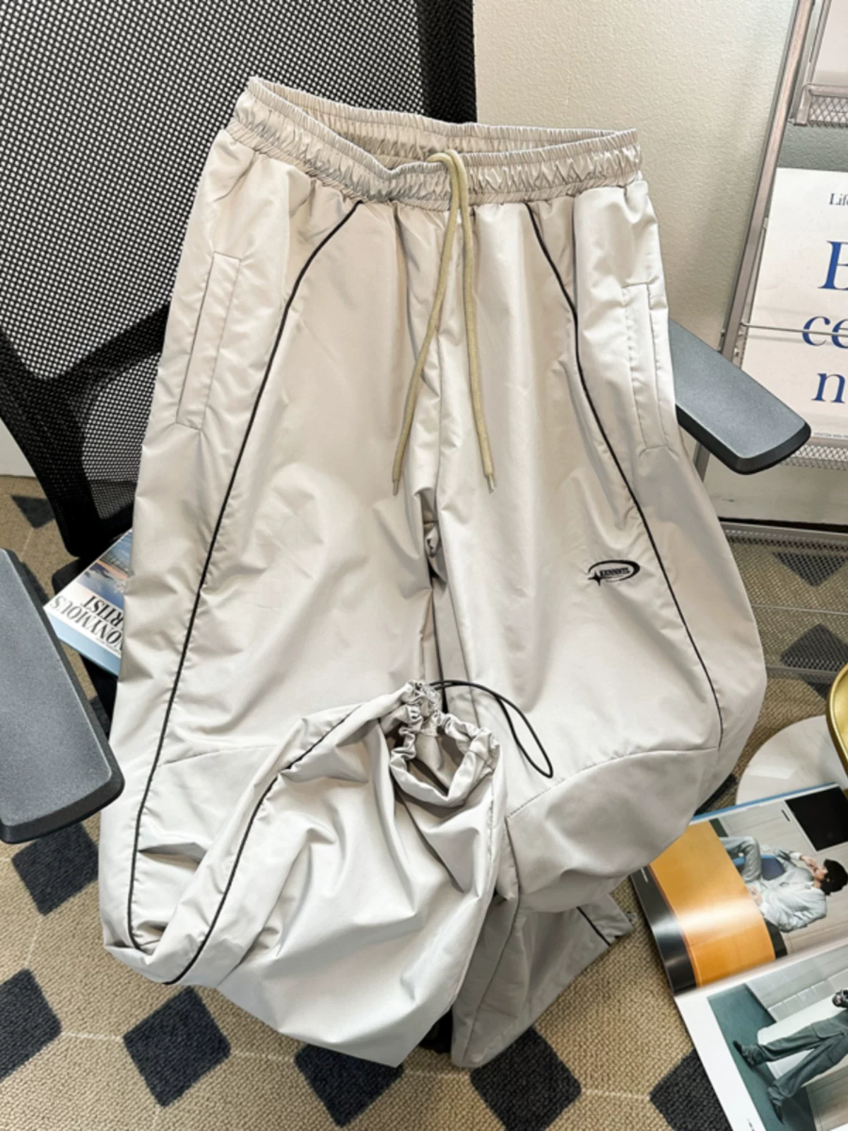 Quần ngoài trời kiểu Mỹ dành cho nam, quần công sở nhanh khô mùa xuân thu, quần ống rộng thoải mái, phong cách thời trang.