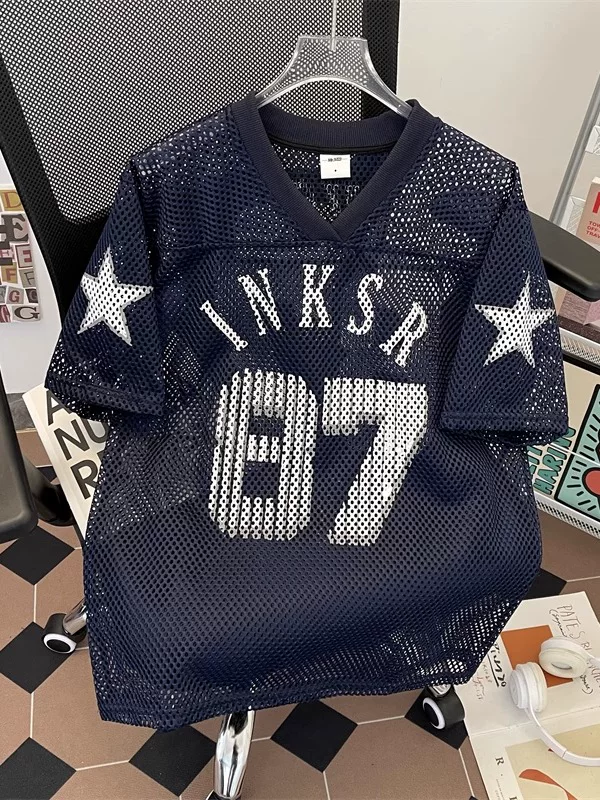 Áo thun lưới in họa tiết mùa hè dành cho nam và nữ, áo thun thể thao hip-hop Mỹ với thiết kế high-street, áo thun ngắn tay.