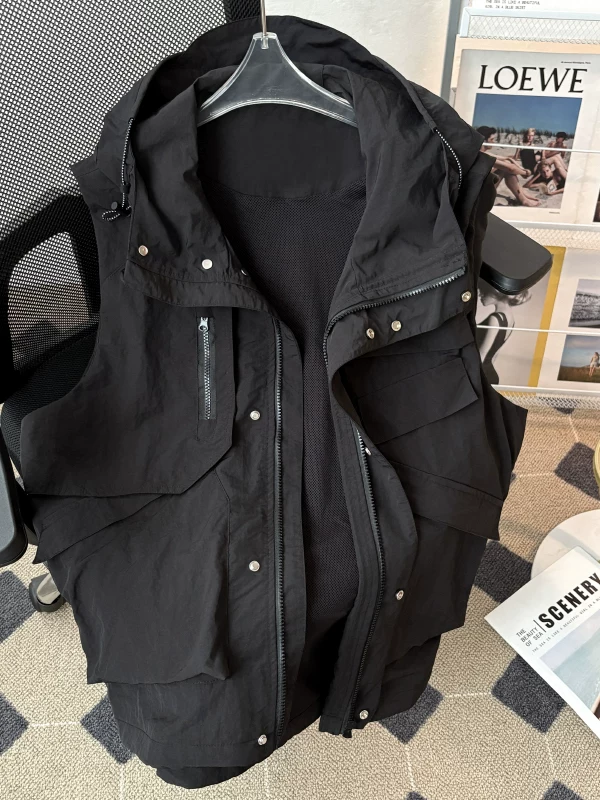Áo vest có mũ trùm đầu, thoáng khí, đa năng dành cho nam giới, áo khoác vest không tay kiểu Mỹ, phong cách núi, dáng rộng, hợp thời trang mùa hè.
