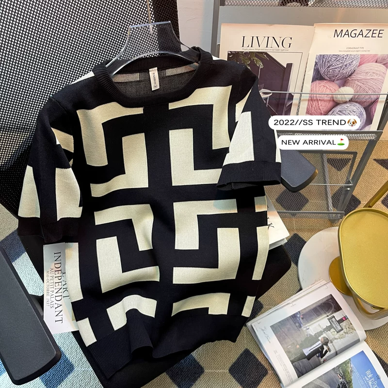 Áo thun dệt kim phối màu thời thượng phong cách Hồng Kông dành cho nam giới mùa xuân hè, áo nửa tay thời trang, cá tính dành cho thanh thiếu niên.