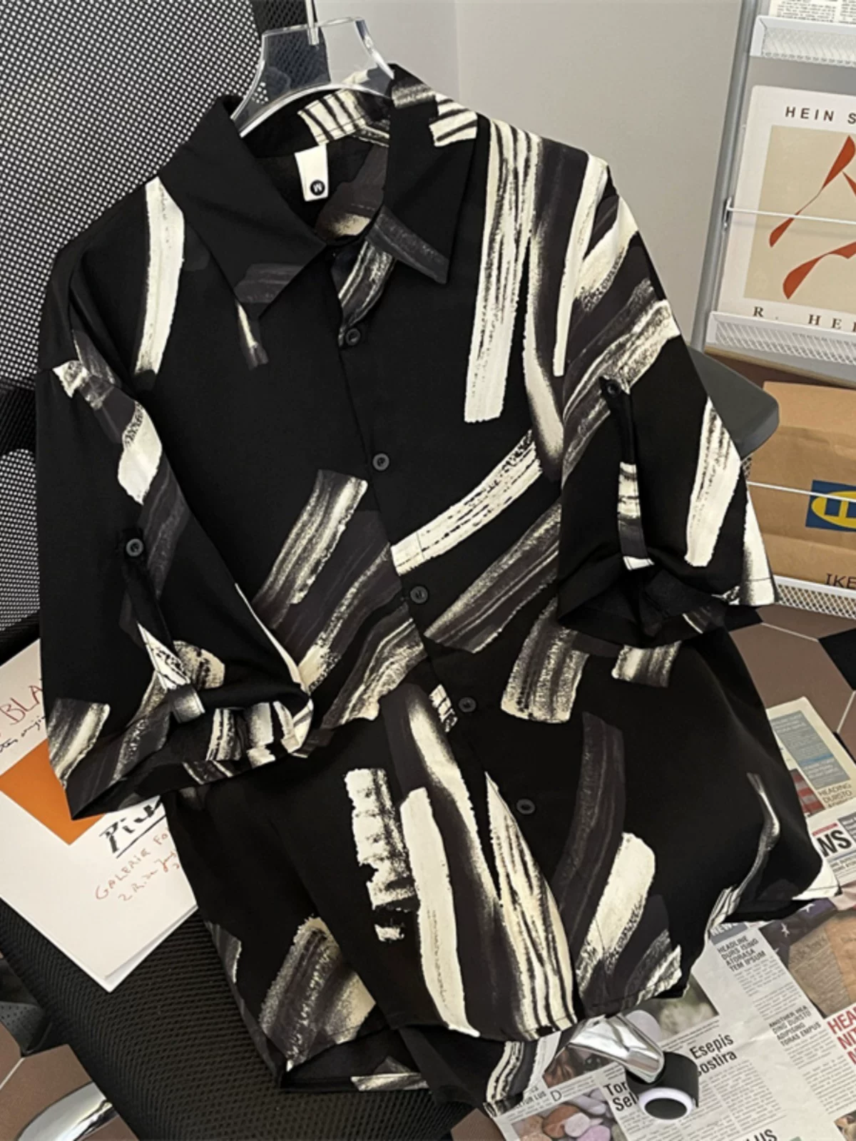 Áo sơ mi nhuộm tie-dye thiết kế dành cho nam, áo sơ mi mùa hè tay ngắn chất liệu lụa đá mát mẻ, kiểu dáng rộng rãi thời trang phong cách Hàn Quốc.