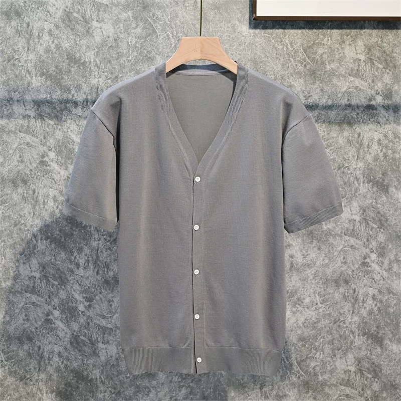Áo cardigan dệt kim ngắn tay bằng vải lụa băng dành cho nam, áo cardigan đơn giản phong cách Nhật Bản, áo khoác nửa tay mỏng kiểu Hàn Quốc thời thượng mùa hè.
