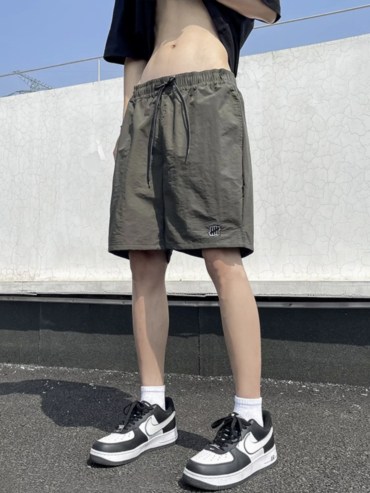 Quần short nam nhẹ, nhanh khô, dáng rộng, thêu kiểu Mỹ, quần short năm phần cho cặp đôi, quần short thể thao thông thường hợp thời trang mùa hè.