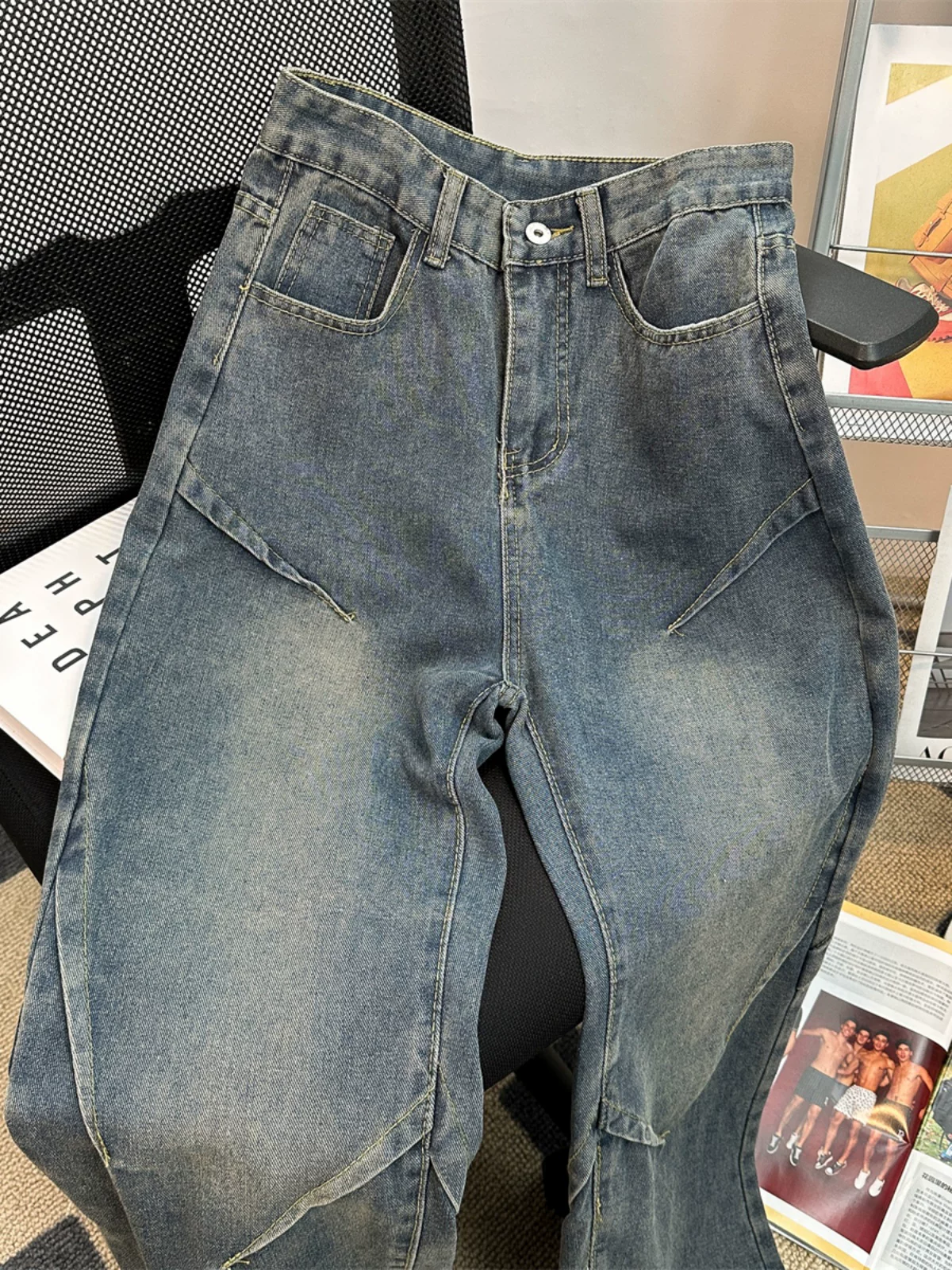 Quần jeans nam kiểu Mỹ retro, thiết kế theo xu hướng mùa xuân, quần ống rộng dáng vintage.