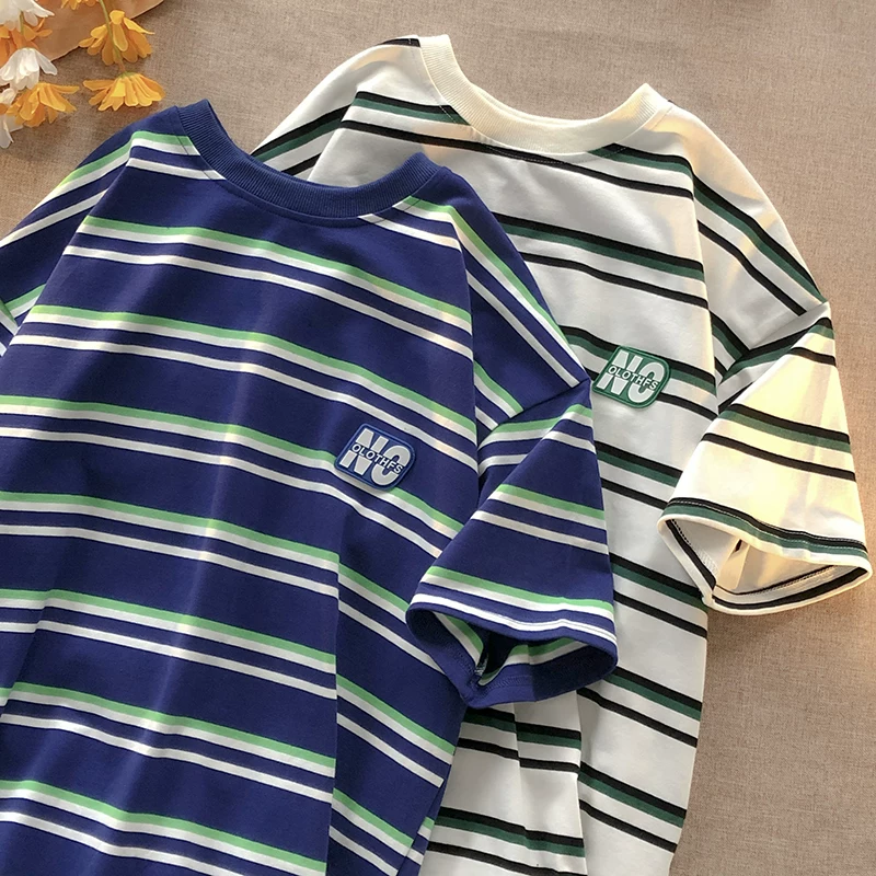 Áo thun sọc phối màu cho nam, tay ngắn, phong cách Hồng Kông mùa hè, áo thun tay lửng đa năng hợp thời trang cho cặp đôi, áo thun tay lửng dáng rộng vừa vặn.