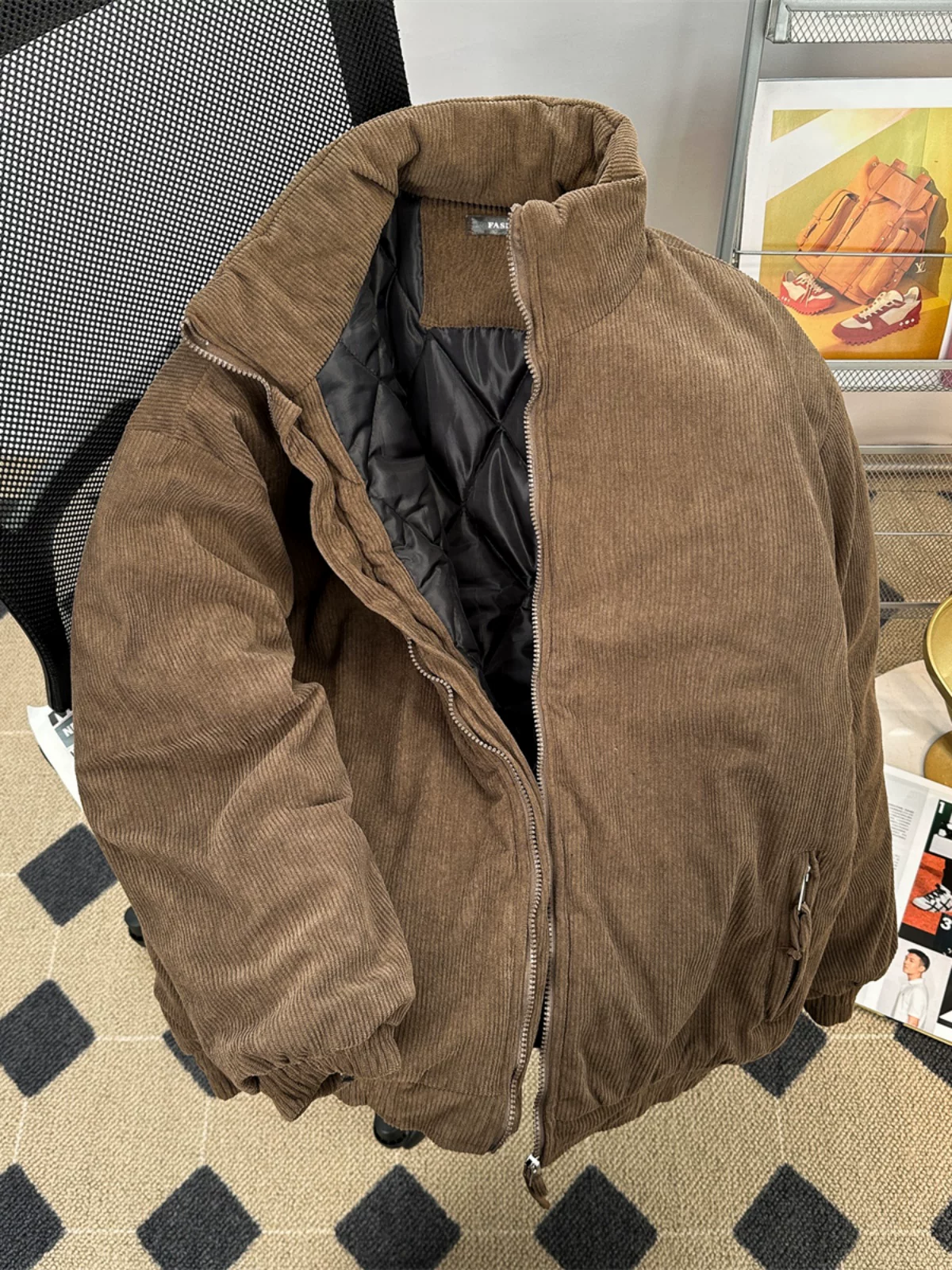 Áo khoác cotton dày dặn mùa đông dành cho nam, phong cách retro Mỹ, thương hiệu thời thượng, áo khoác cotton dáng rộng.