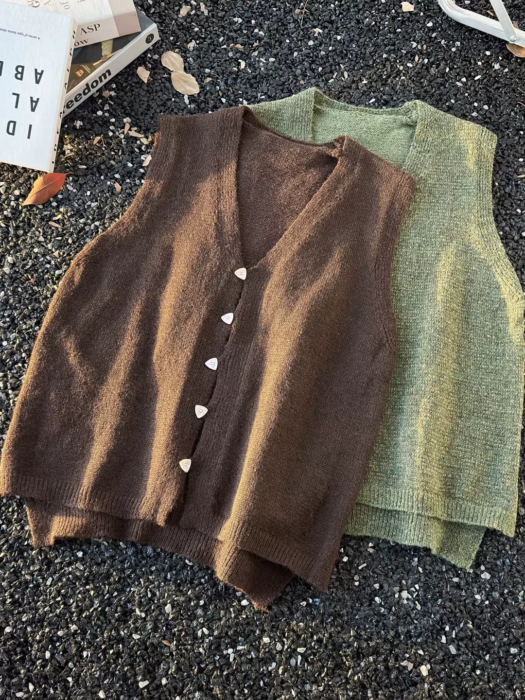 Áo len dệt kim cổ chữ V kiểu Mỹ dành cho nam, áo cardigan không tay mùa thu đông, áo vest thương hiệu thời trang để phối lớp.