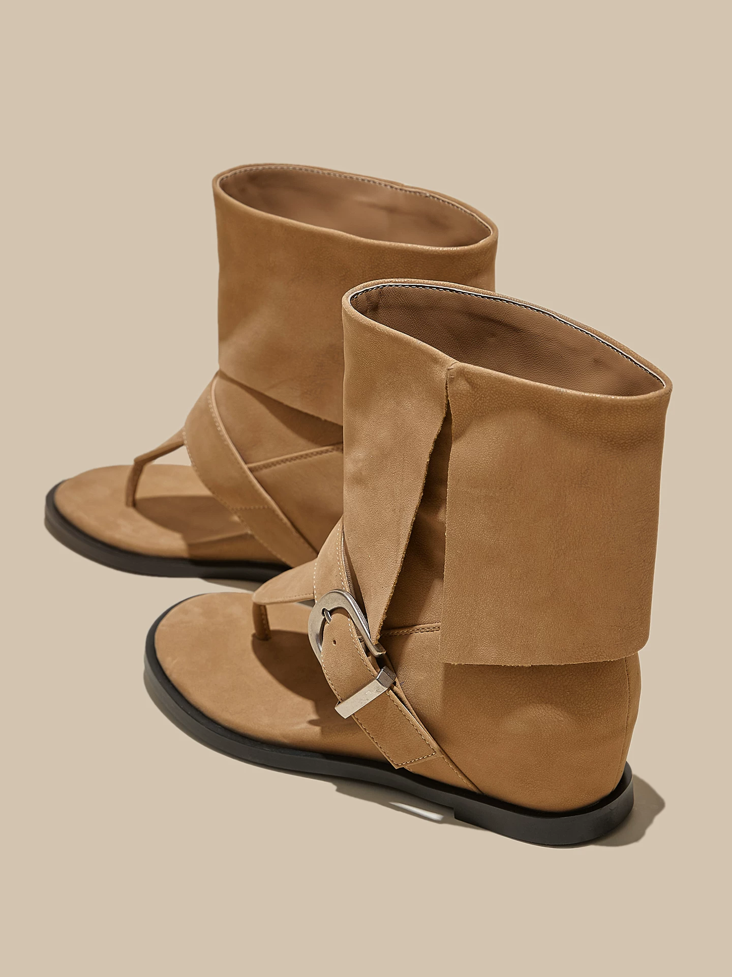 Giày sandal nữ đế xuồng hở mũi, kiểu boot ngắn, tăng chiều cao ẩn, phong cách La Mã phương Tây mới mùa hè 2026.