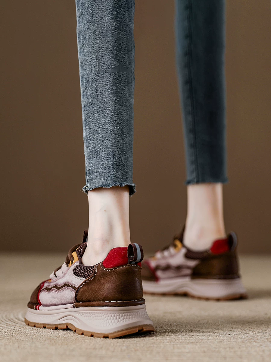 Giày bố nữ da bò lớp đầu nhiều màu sắc phong cách retro, giày Forrest Gump đế dày tăng chiều cao, giày thể thao thường ngày mới mùa thu 2025.