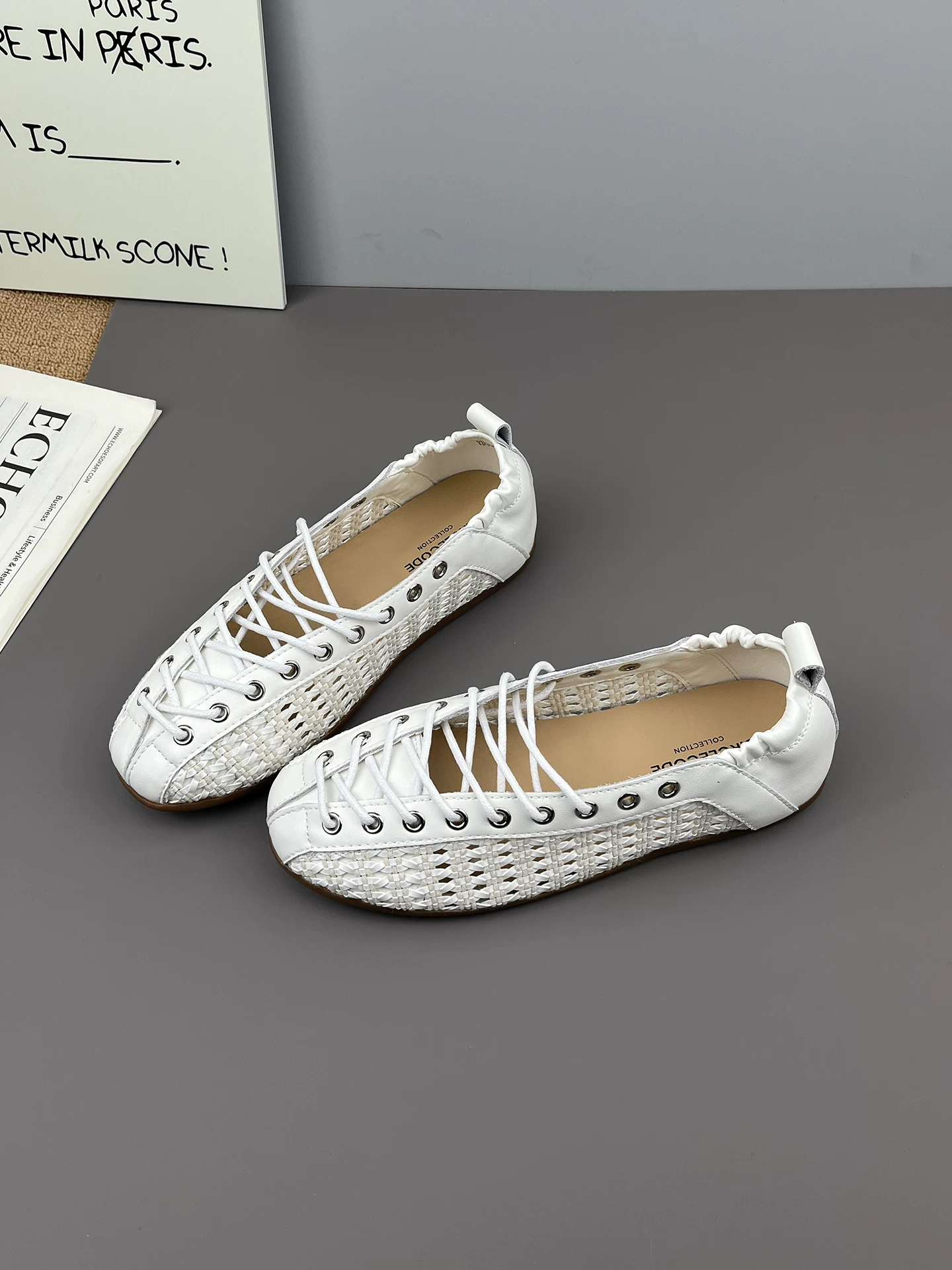 Giày sandal Mary Jane kiểu Pháp dành cho nữ, giày ba lê dệt rỗng, giày bệt miệng nông thời trang mới mùa hè 2026.