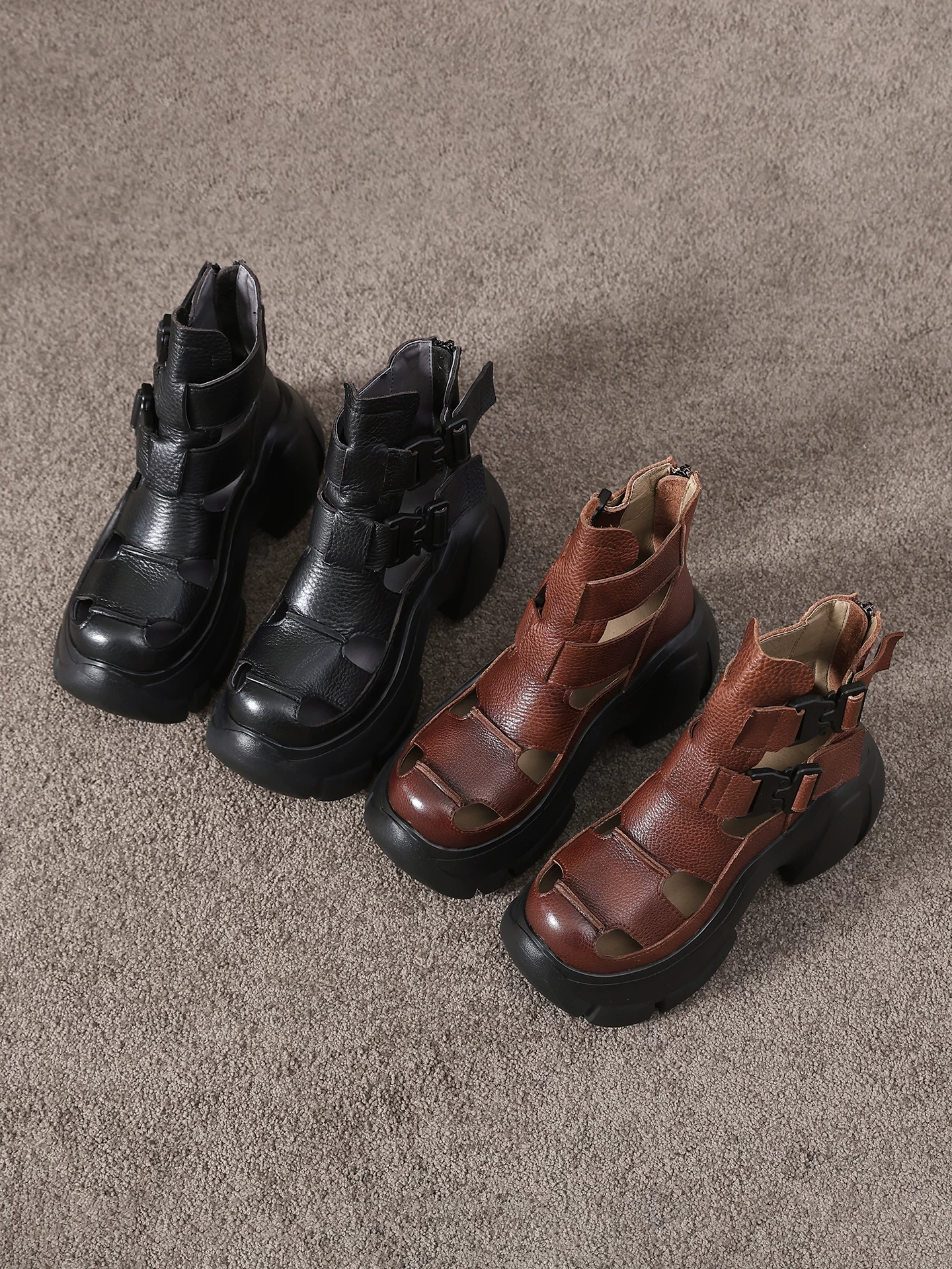 Giày sandal da bò kiểu La Mã cổ điển dành cho nữ, giày sandal đế dày cao cổ, giày bốt ngắn khoét lỗ kiểu mới mùa hè 2026.