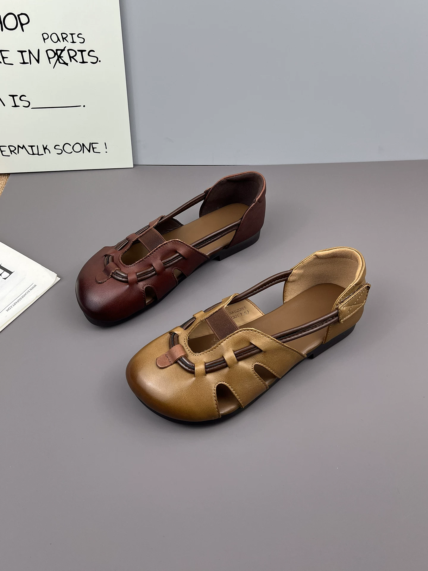 Giày sandal mũi bít bằng da thật cho nữ, giày Mary Jane thoáng khí, kiểu mới mùa hè 2026, sandal La Mã cổ điển bằng da bò.