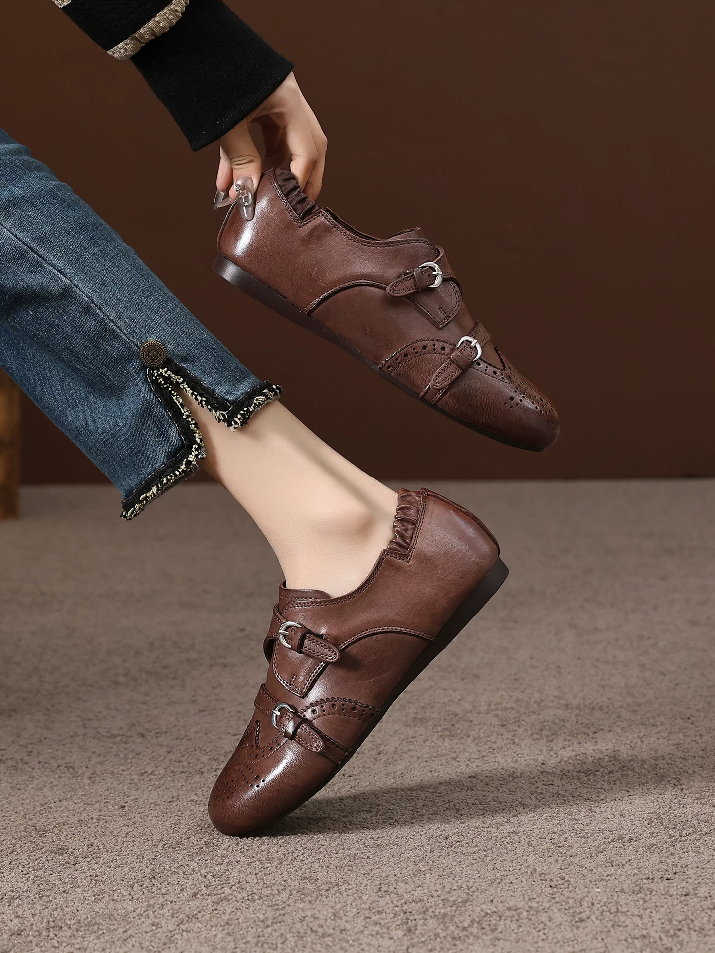Giày da brogue khắc họa tiết cổ điển bằng da ngựa dành cho nữ, kiểu mới mùa xuân 2026, giày monk phong cách Anh, giày lười Oxford